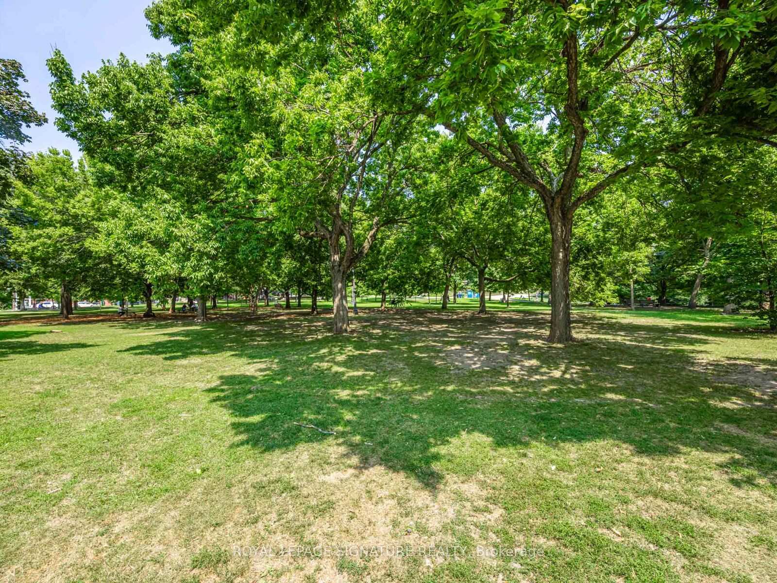 Photo 14 of Unit 1, 1 Bellwoods Park, Toronto, Trinity-Bellwoods — HOMEH
