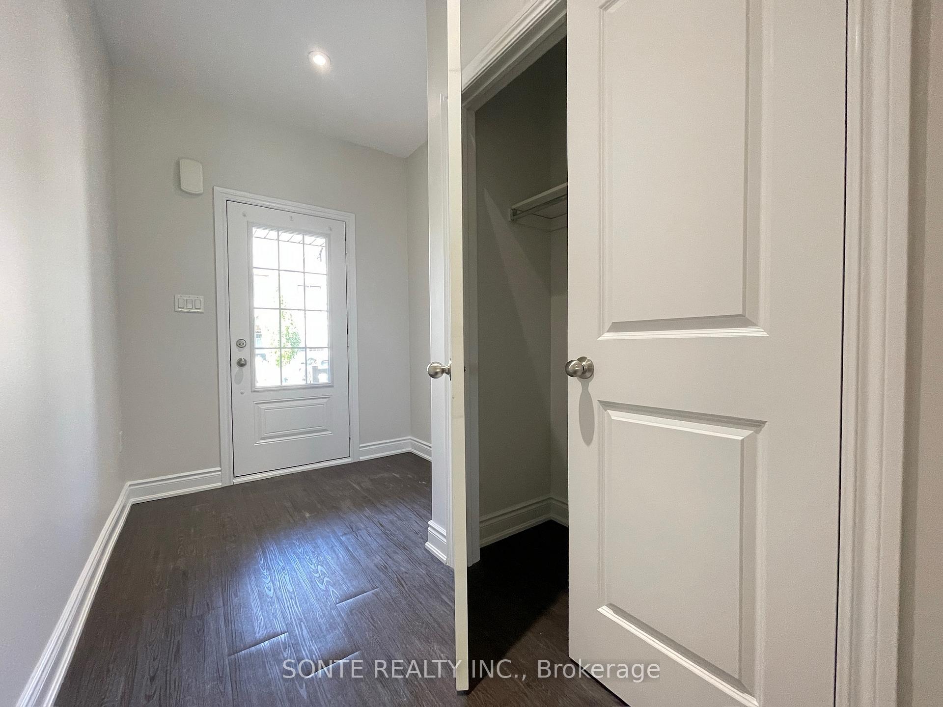 Photo 31 of Unit #15, 40 Megan Crescent, Barrie, Holly — HOMEH
