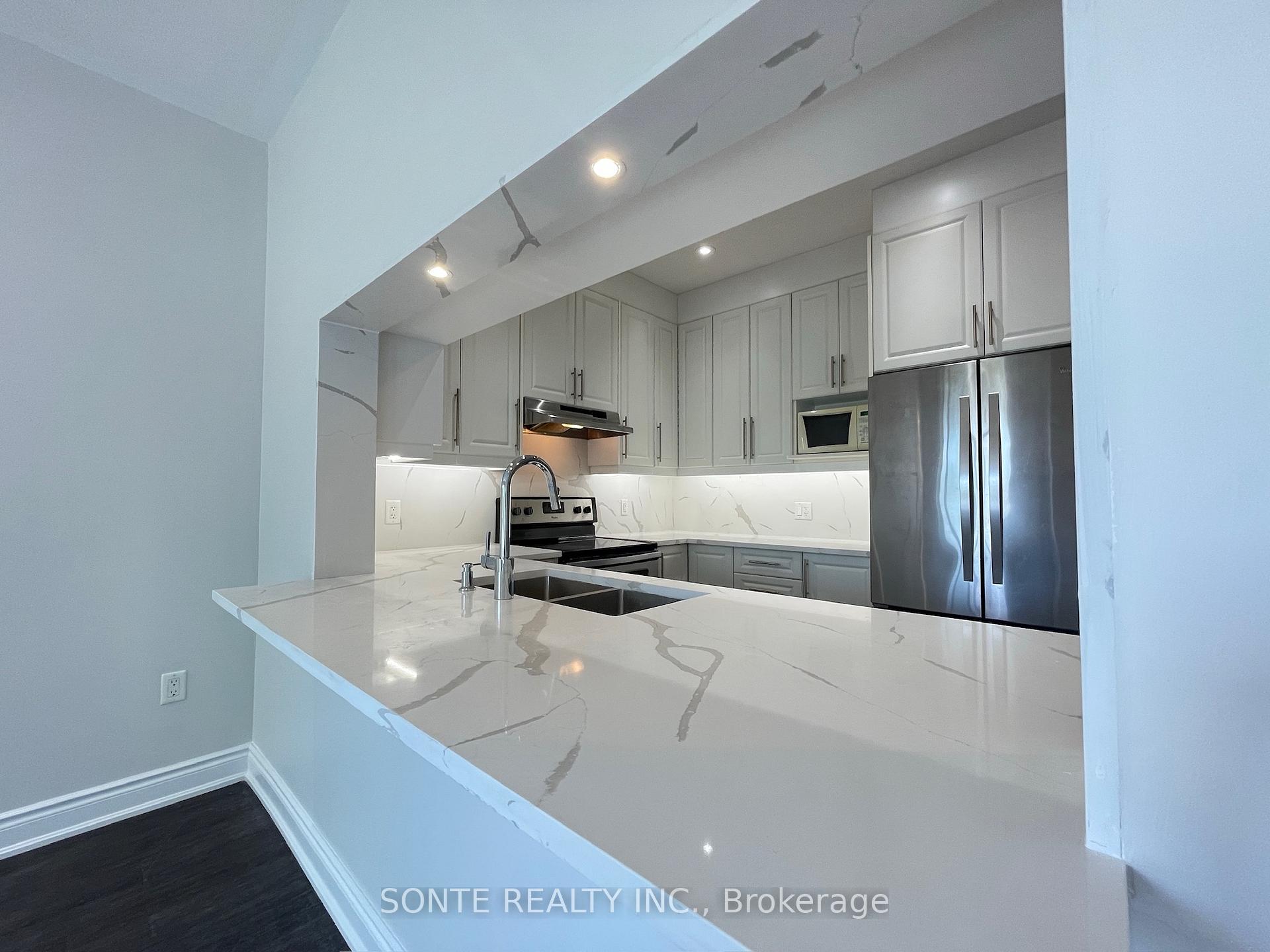 Photo 19 of Unit #15, 40 Megan Crescent, Barrie, Holly — HOMEH