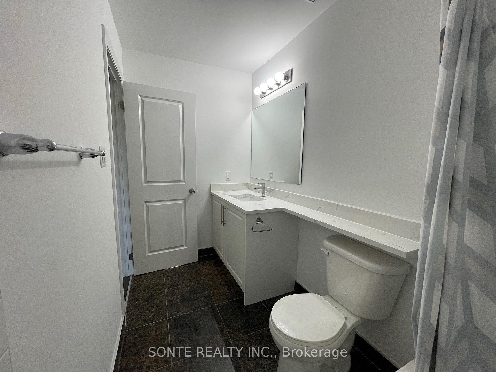 Photo 16 of Unit #15, 40 Megan Crescent, Barrie, Holly — HOMEH