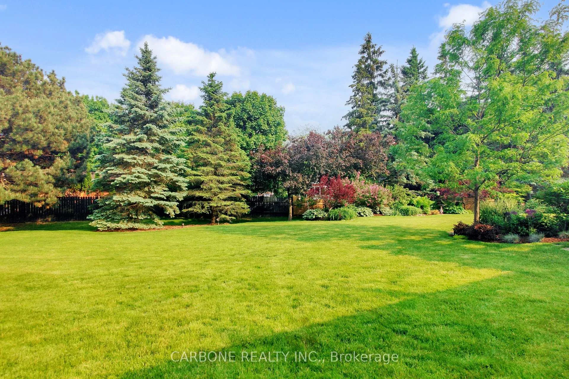 Photo 46 of 335 Forde Crescent, King, King City — HOMEH