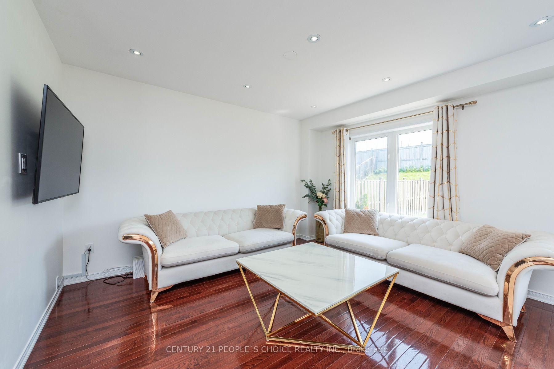 Photo 16 of Unit Upper, 48 Carpendale Crescent, Ajax, Northeast Ajax — HOMEH