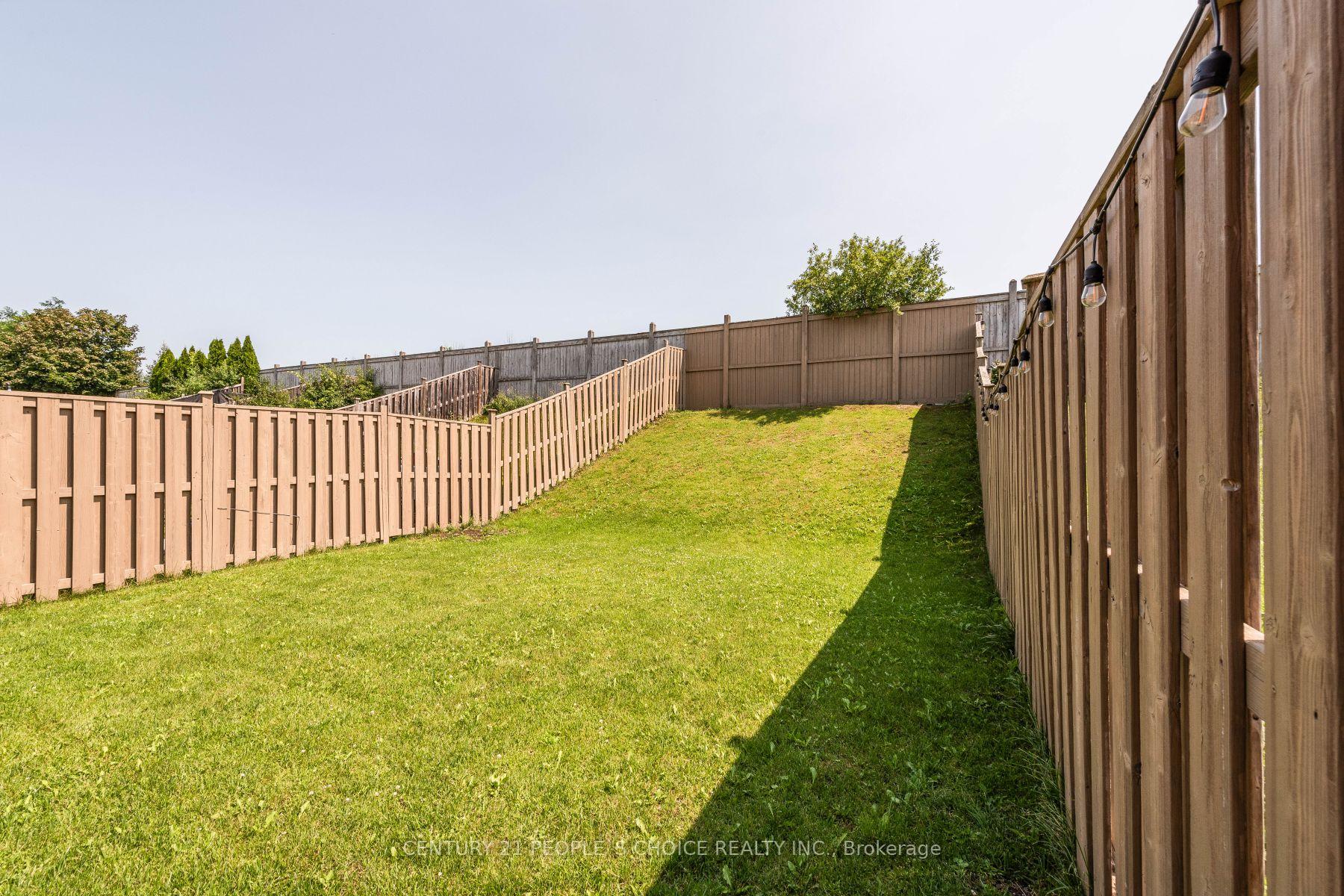 Photo 22 of Unit Upper, 48 Carpendale Crescent, Ajax, Northeast Ajax — HOMEH