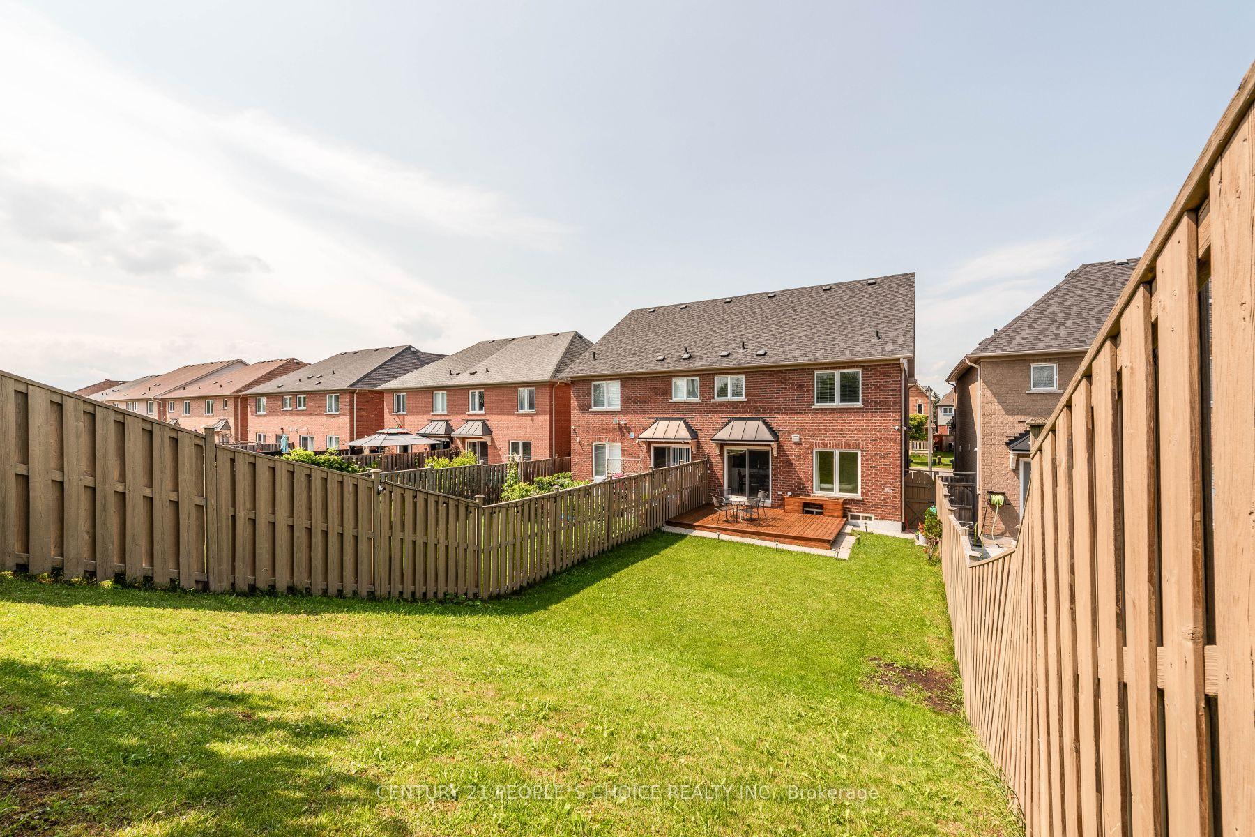 Photo 26 of Unit Upper, 48 Carpendale Crescent, Ajax, Northeast Ajax — HOMEH