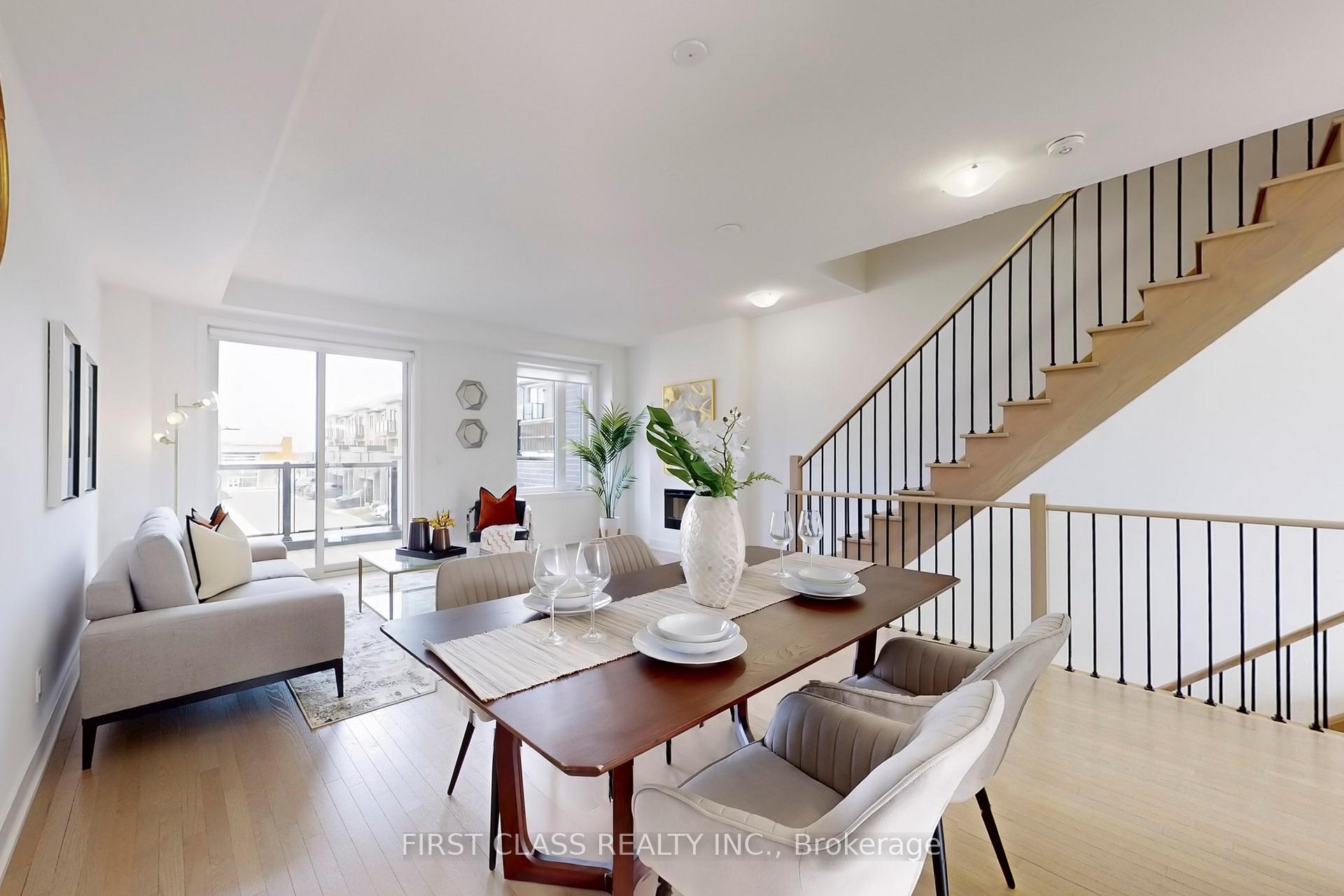 Photo 3 of 42 Carole Bell Way, Markham, Wismer — HOMEH