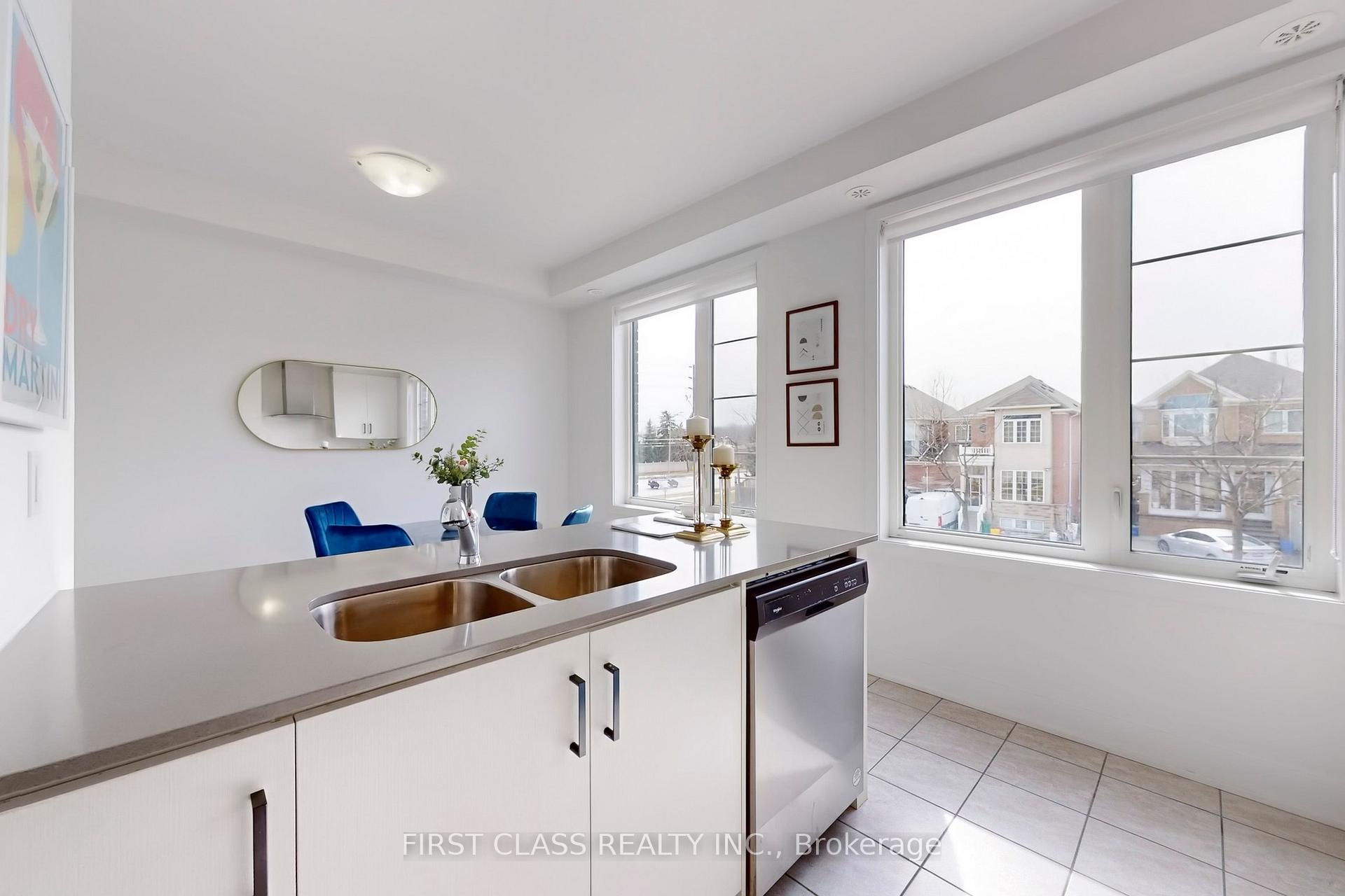 Photo 13 of 42 Carole Bell Way, Markham, Wismer — HOMEH