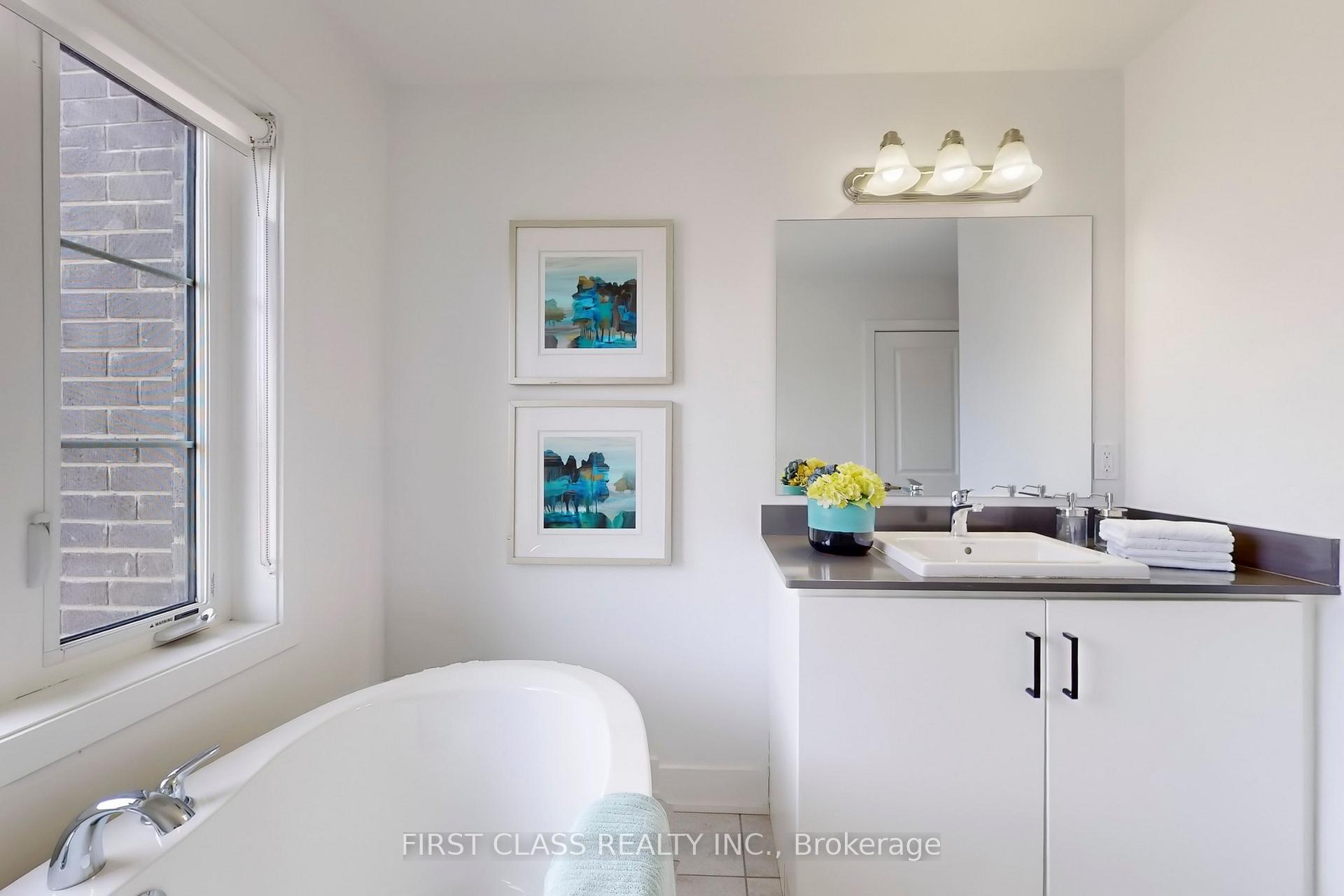 Photo 38 of 42 Carole Bell Way, Markham, Wismer — HOMEH