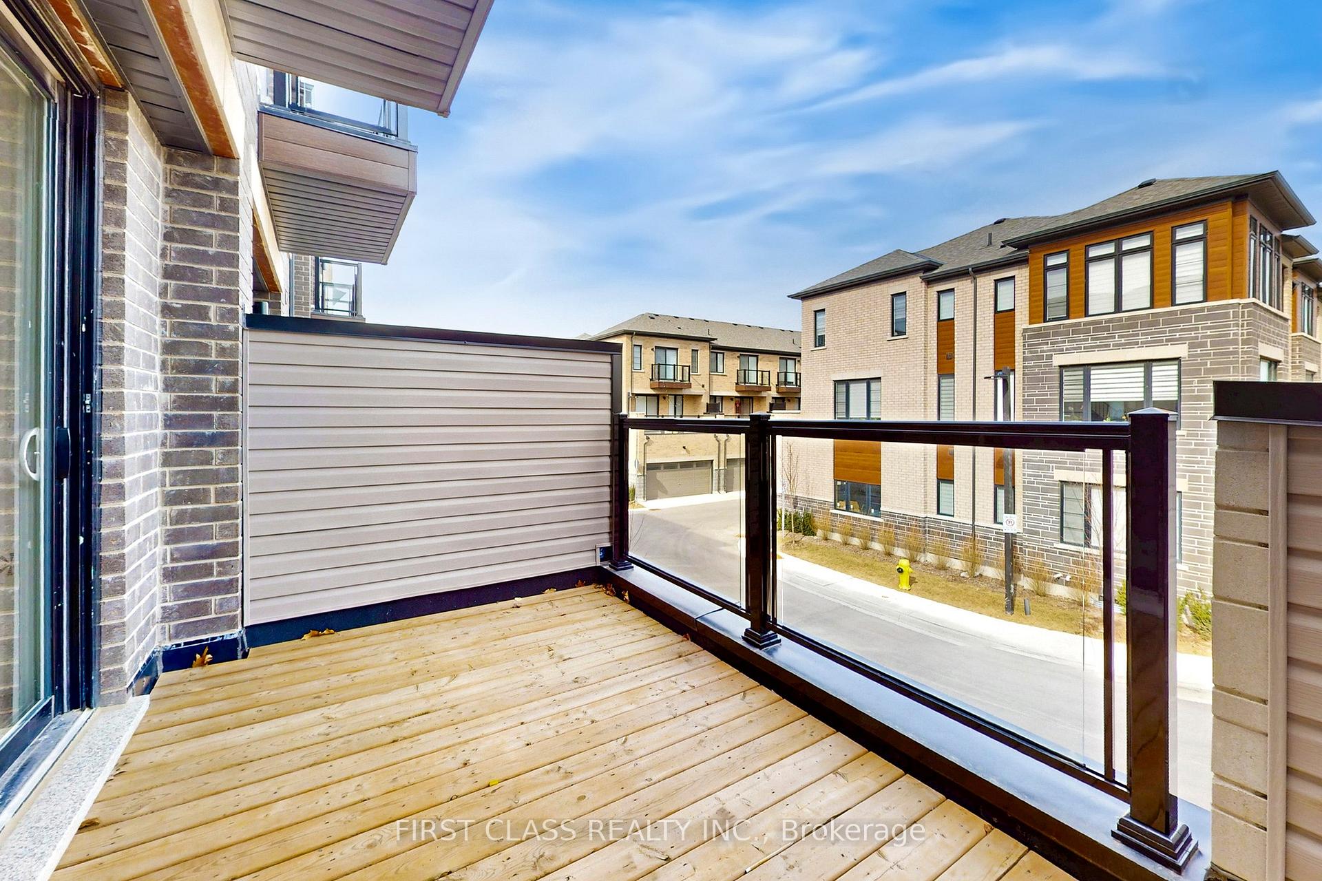 Photo 24 of 42 Carole Bell Way, Markham, Wismer — HOMEH