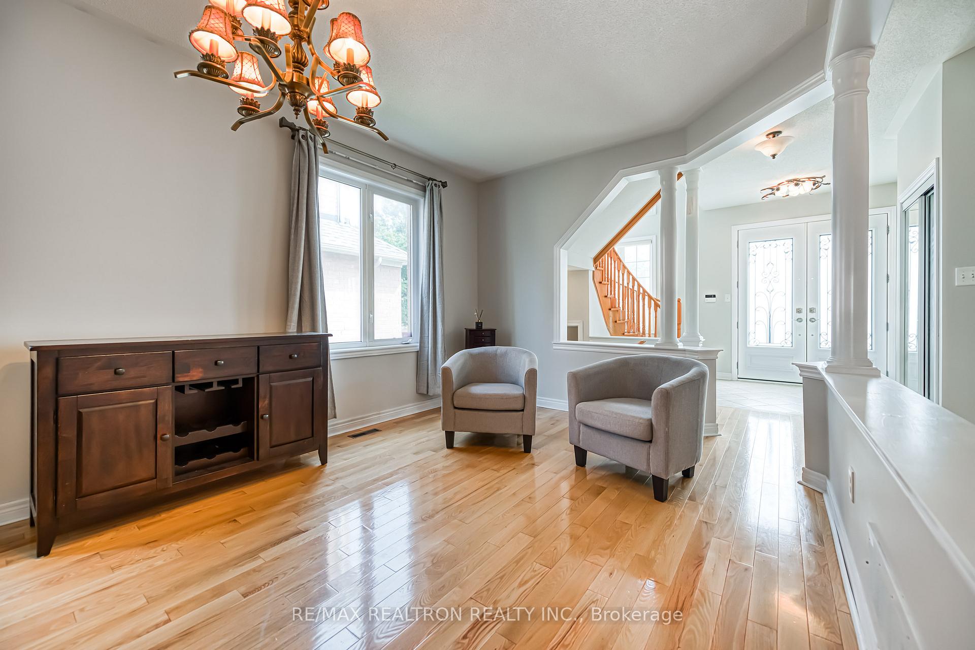 Photo 36 of 73 Adastra Crescent, Markham, Victoria Manor-Jennings Gate — HOMEH