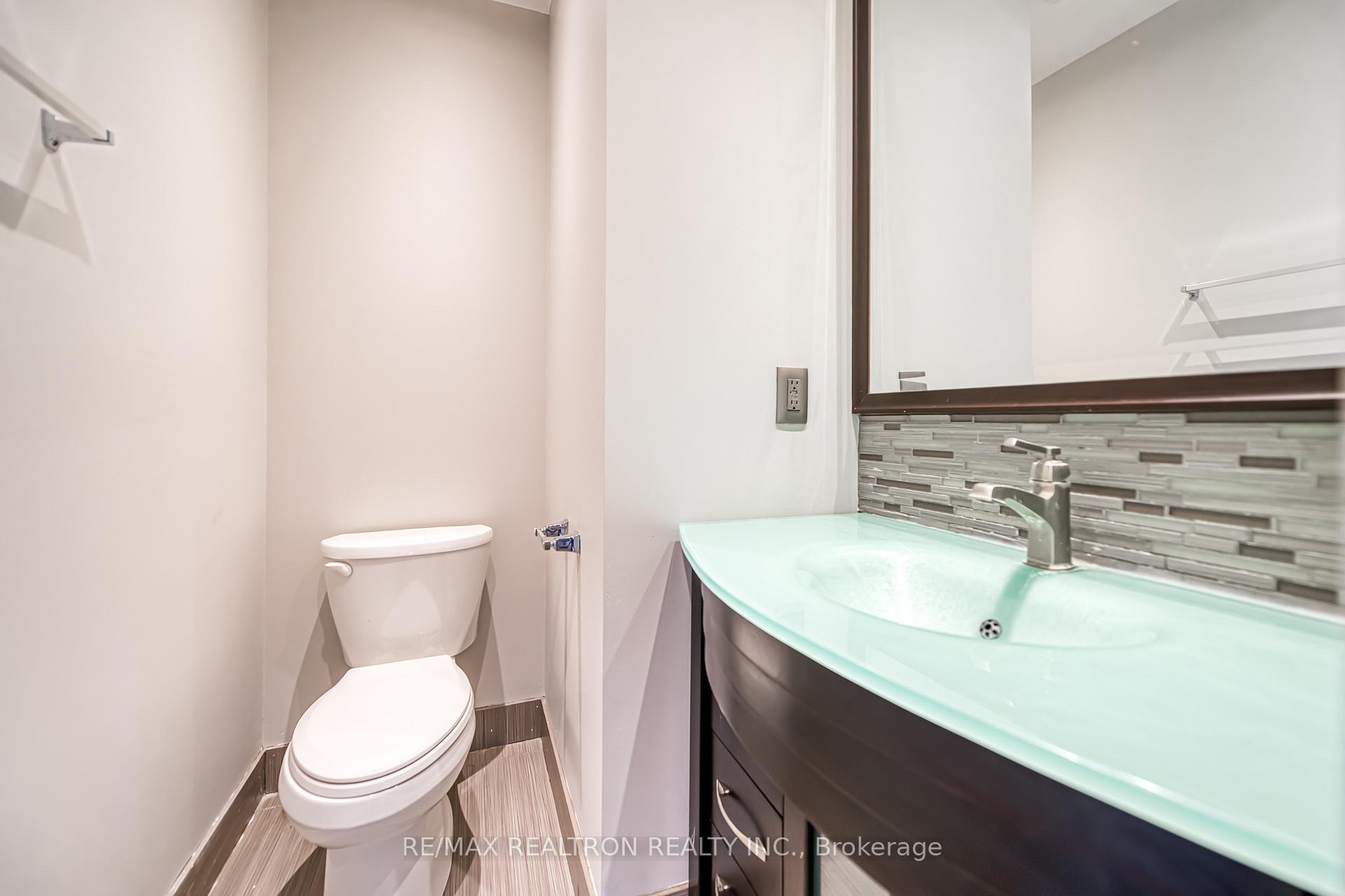 Photo 15 of 73 Adastra Crescent, Markham, Victoria Manor-Jennings Gate — HOMEH