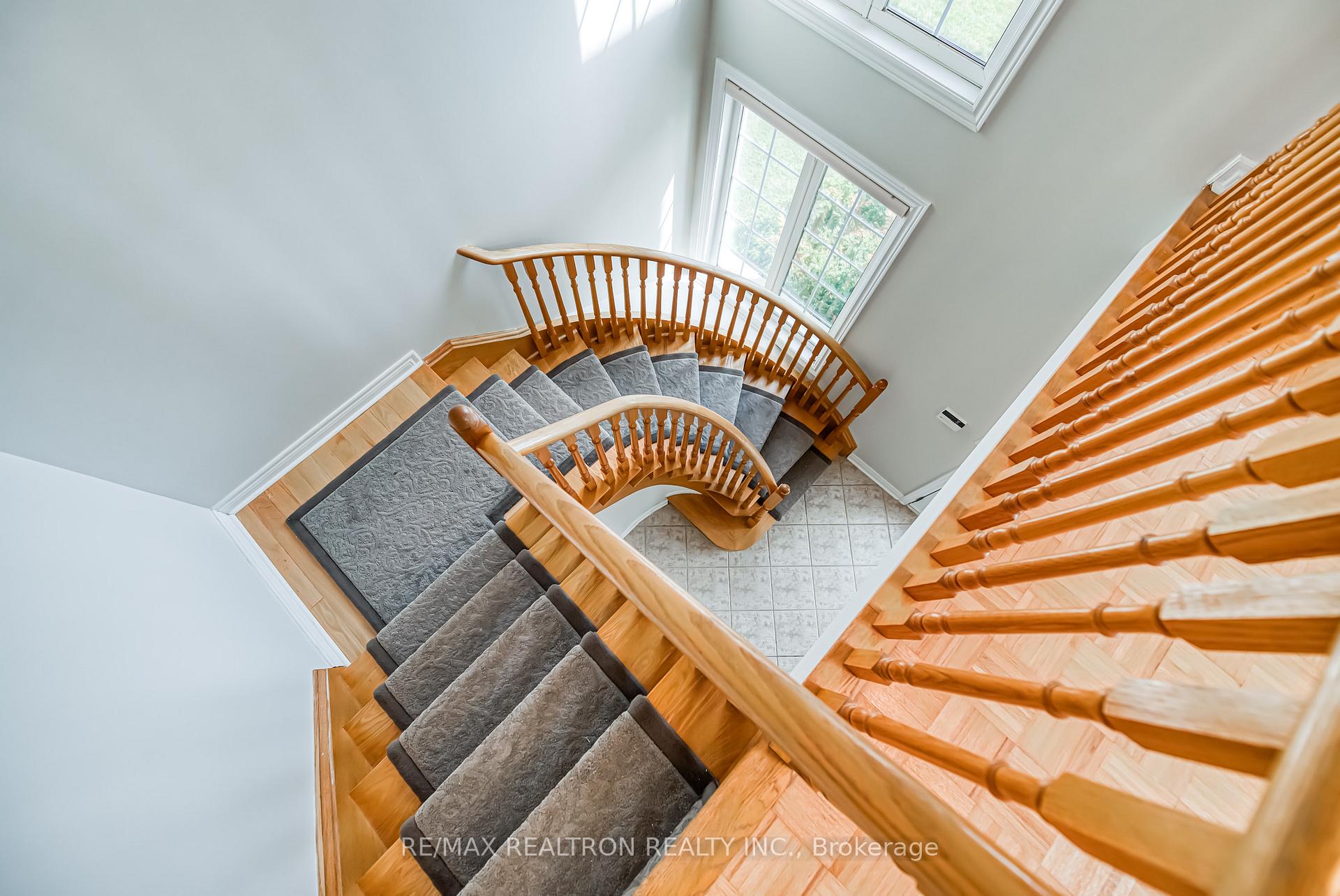 Photo 23 of 73 Adastra Crescent, Markham, Victoria Manor-Jennings Gate — HOMEH