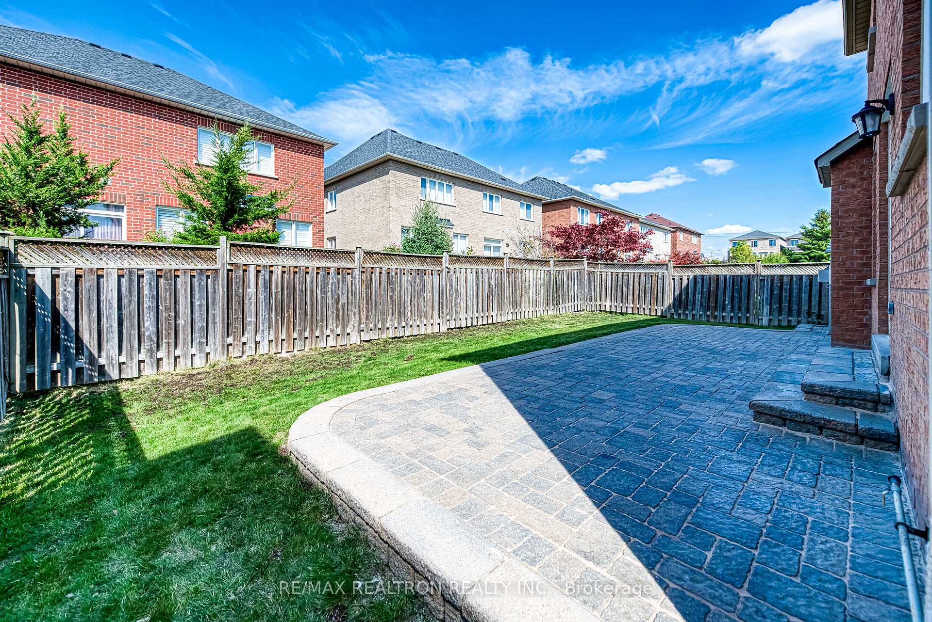 Photo 40 of 73 Adastra Crescent, Markham, Victoria Manor-Jennings Gate — HOMEH