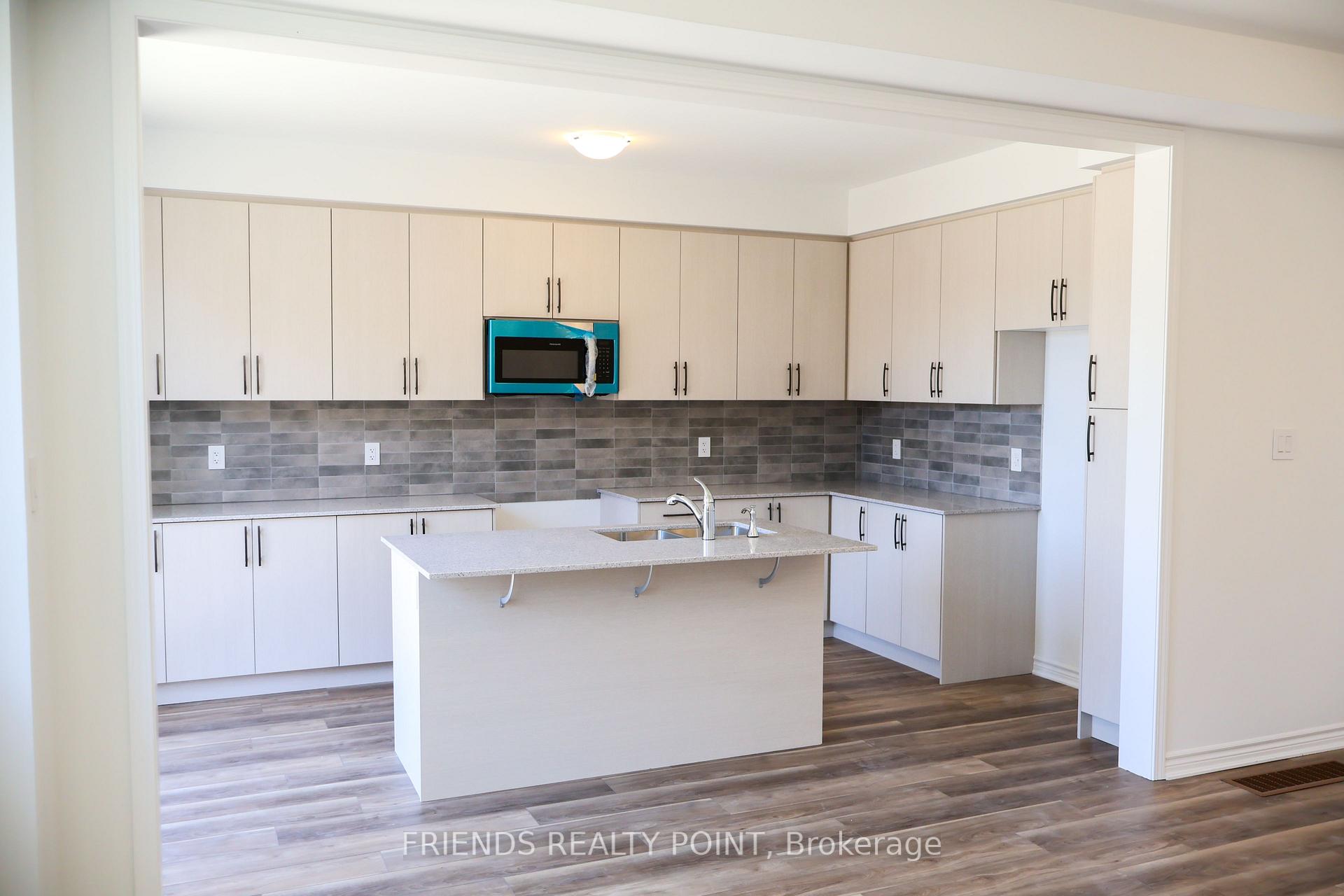 Photo 10 of 3242 Brigadier Avenue, Pickering, Rural Pickering — HOMEH
