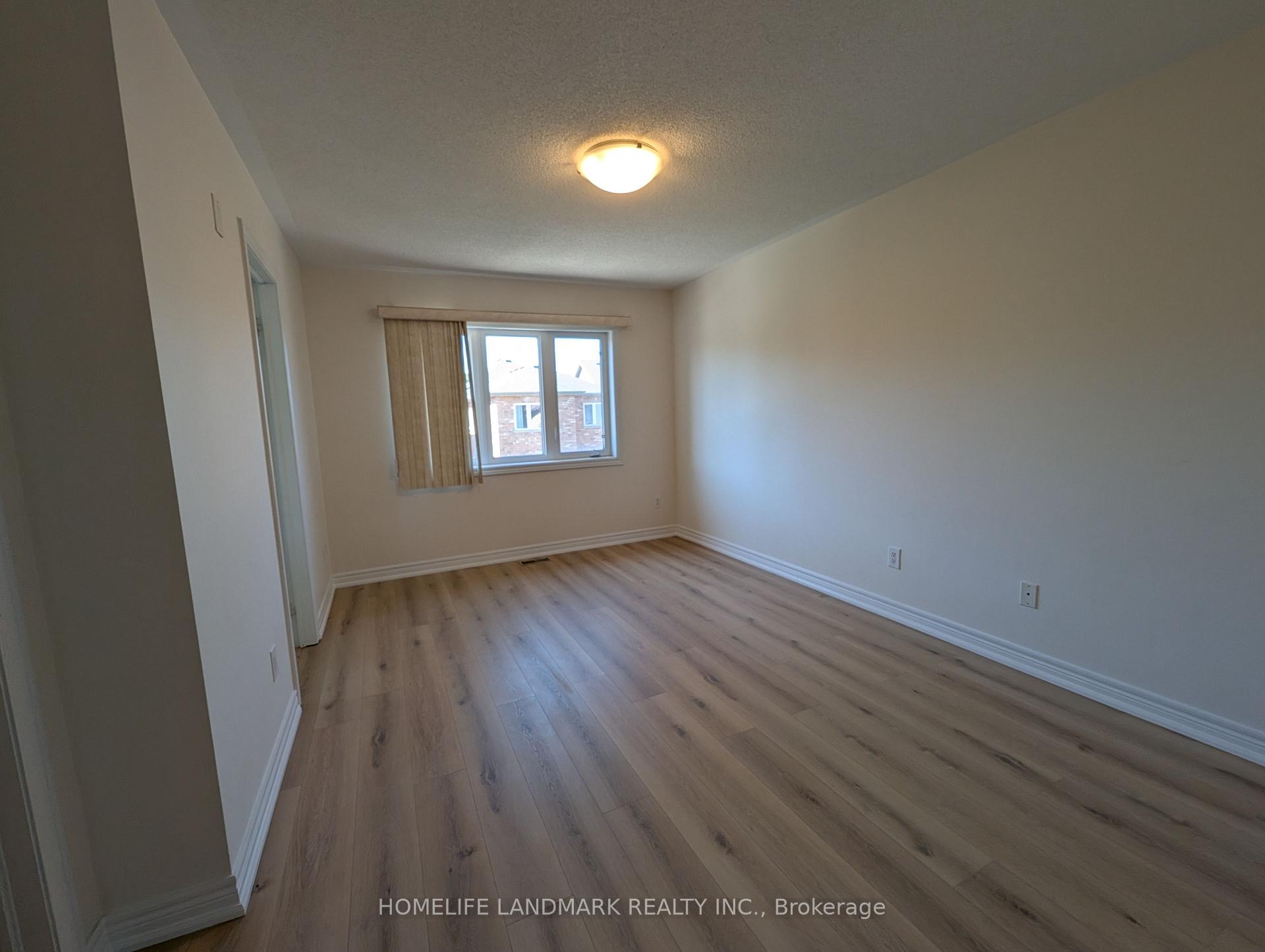 Photo 8 of 10 Blue Grouse Road, Vaughan, Patterson — HOMEH
