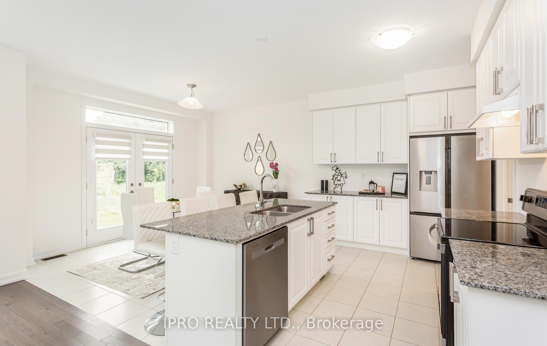 Photo 31 of 176 Lumb Drive, Cambridge — HOMEH