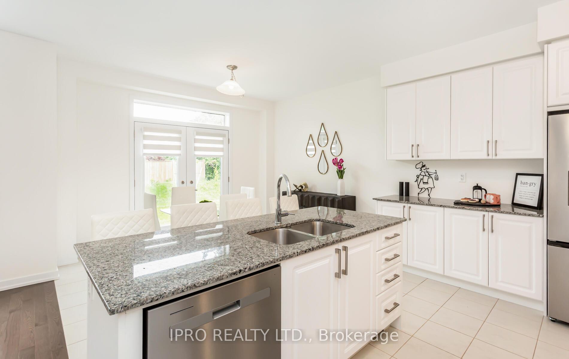 Photo 34 of 176 Lumb Drive, Cambridge — HOMEH