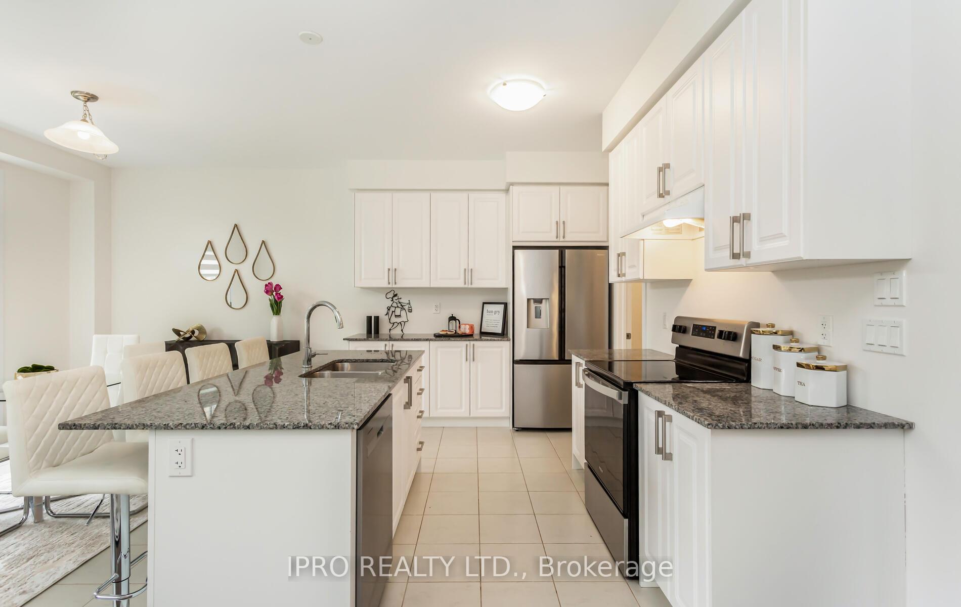Photo 21 of 176 Lumb Drive, Cambridge — HOMEH