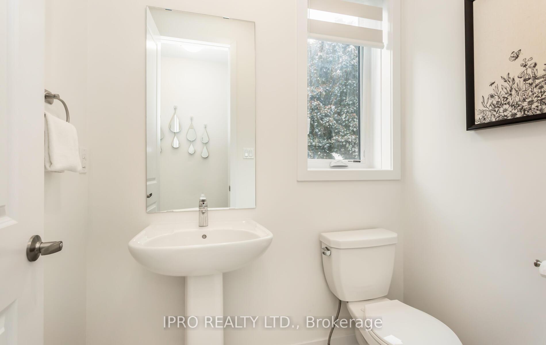 Photo 23 of 176 Lumb Drive, Cambridge — HOMEH