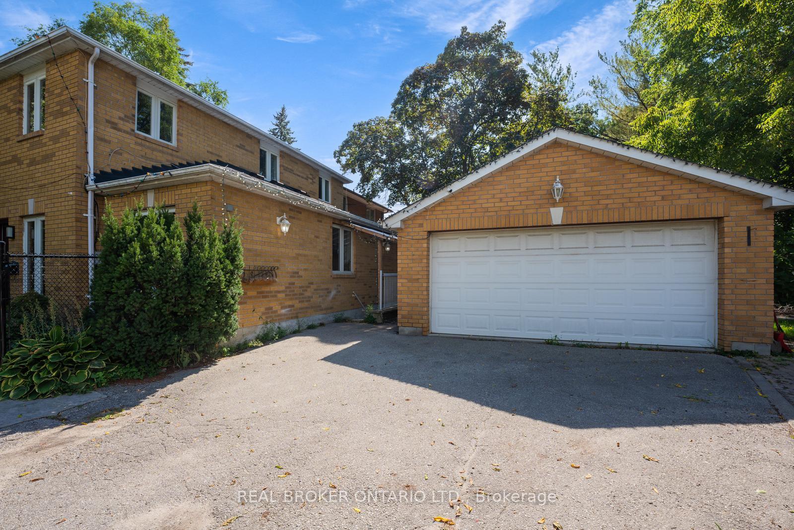 Front of Unit MAIN, 256 The Kingsway Road