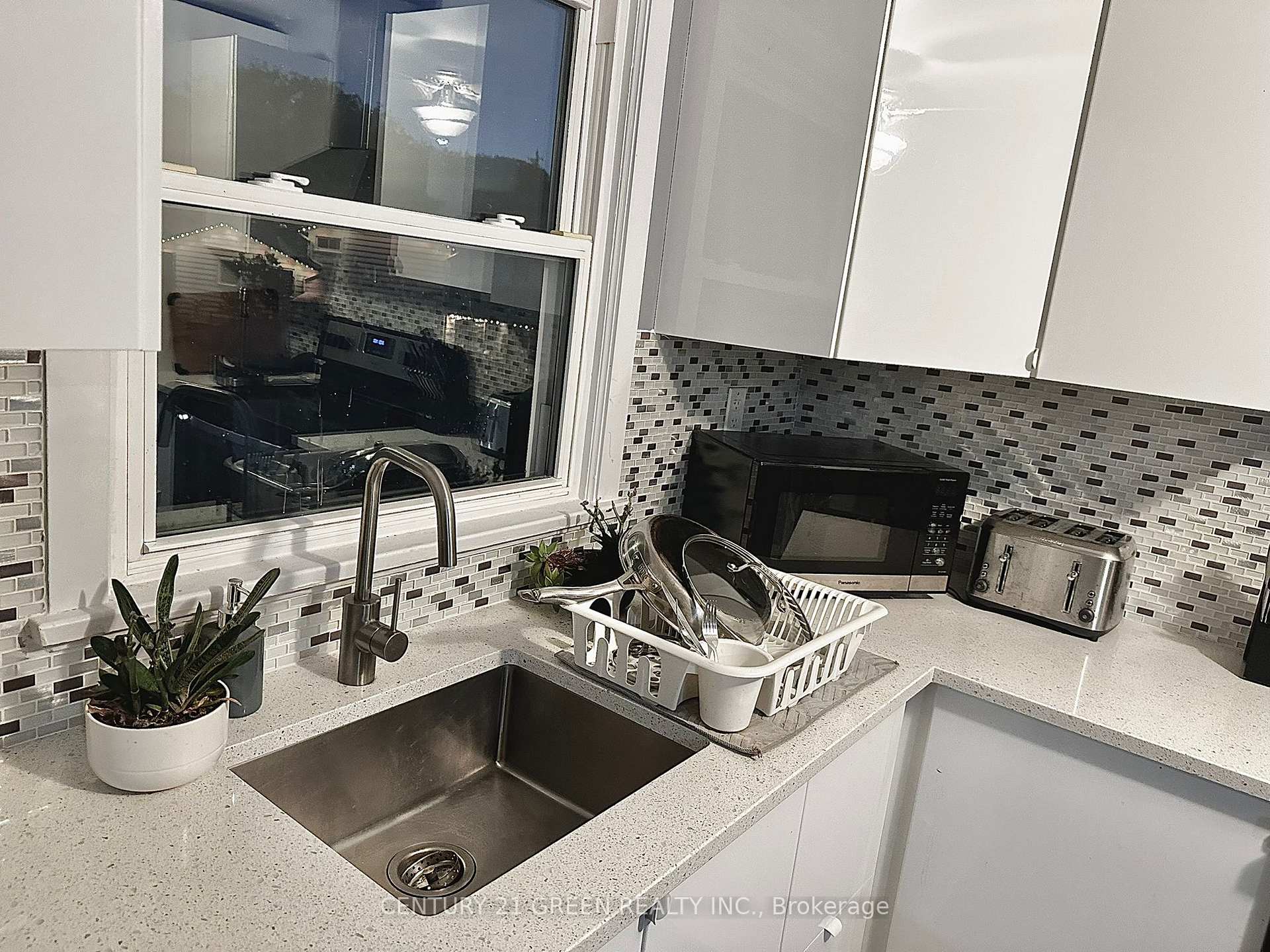 Photo 12 of Unit 3, 143 Haig Street, St. Catharines, Haig — HOMEH