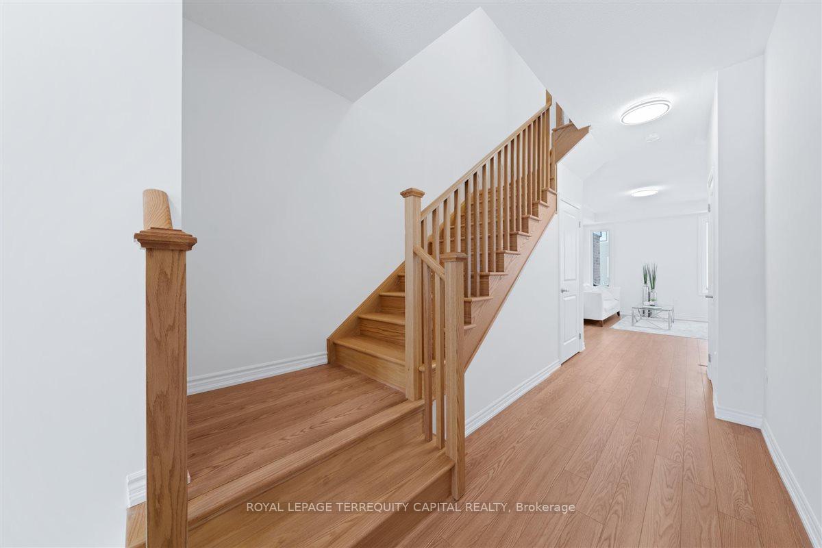 Photo 27 of 4 Prudhoe Terrace, Barrie, Rural Barrie Southeast — HOMEH