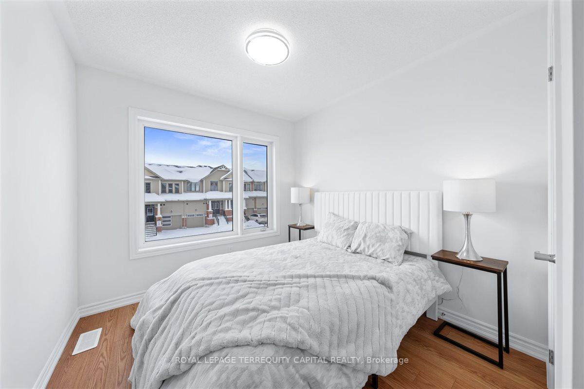 Photo 20 of 4 Prudhoe Terrace, Barrie, Rural Barrie Southeast — HOMEH