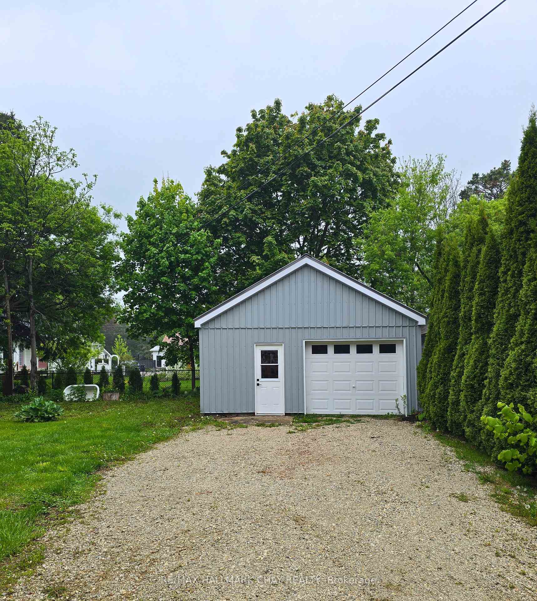 Photo 17 of 20 King Street, Clearview, Creemore — HOMEH