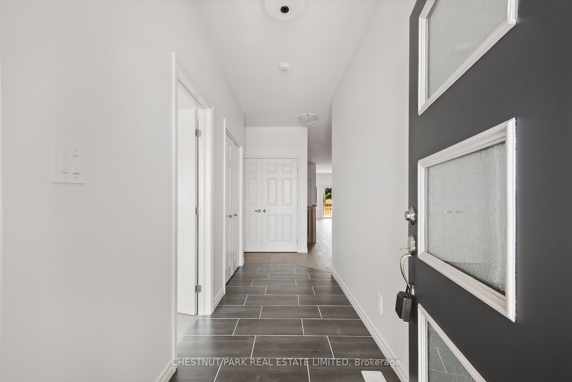 Photo 5 of 10 Athabaska Drive, Belleville, Thurlow Ward — HOMEH