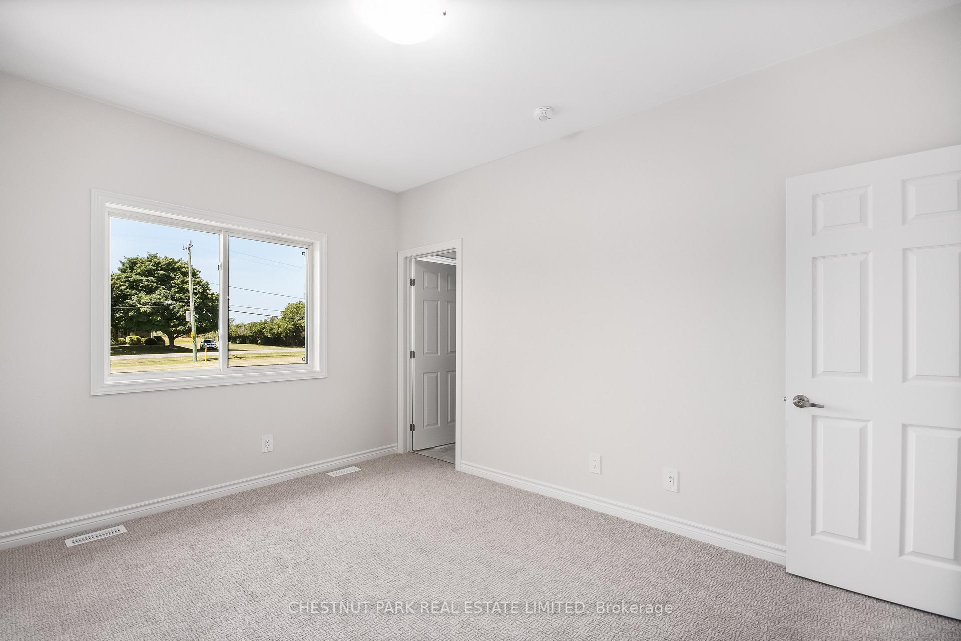 Photo 12 of 10 Athabaska Drive, Belleville, Thurlow Ward — HOMEH