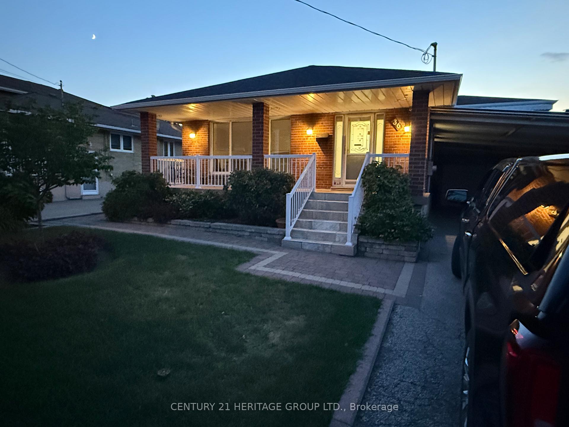 Photo 12 of Unit 1, 36 Arkley Crescent, Etobicoke, Willowridge-Martingrove-Richview — HOMEH
