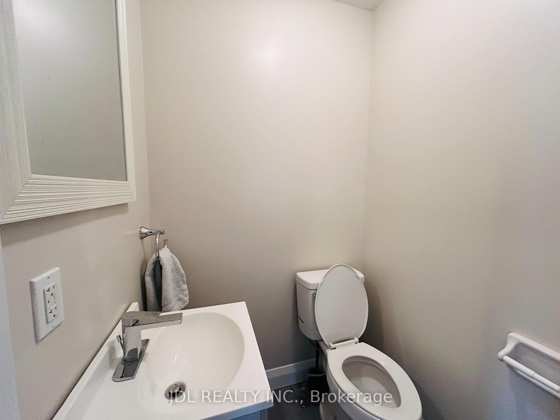 Photo 12 of Unit Unit 1, 83 Cooks Bay Drive, Georgina, Keswick North — HOMEH
