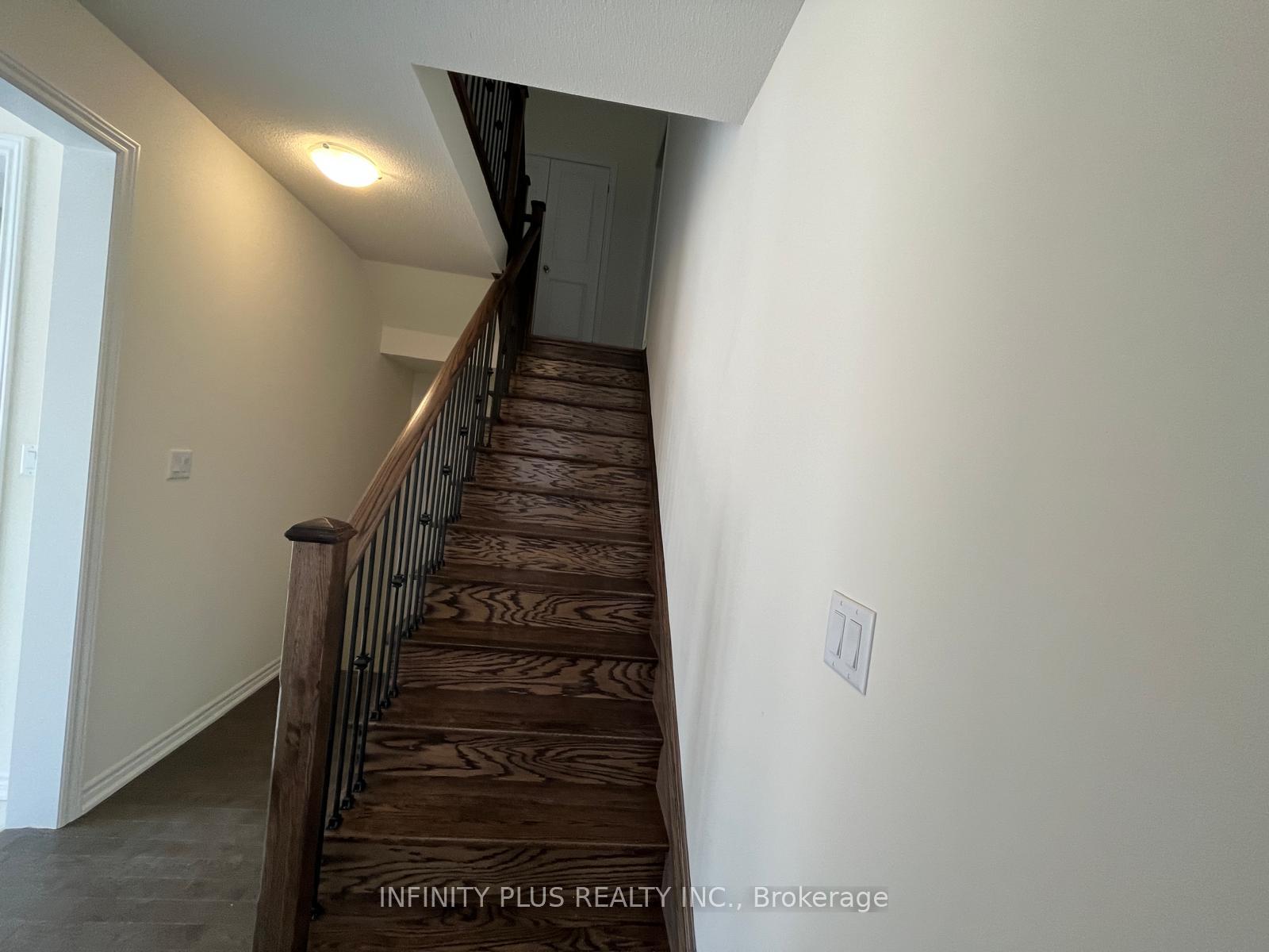 Photo 22 of Unit Upper, 16 Eastman Drive, Brampton, Credit Valley — HOMEH