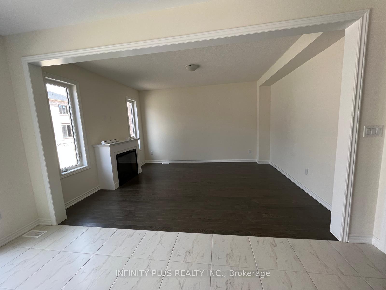 Photo 2 of Unit Upper, 16 Eastman Drive, Brampton, Credit Valley — HOMEH