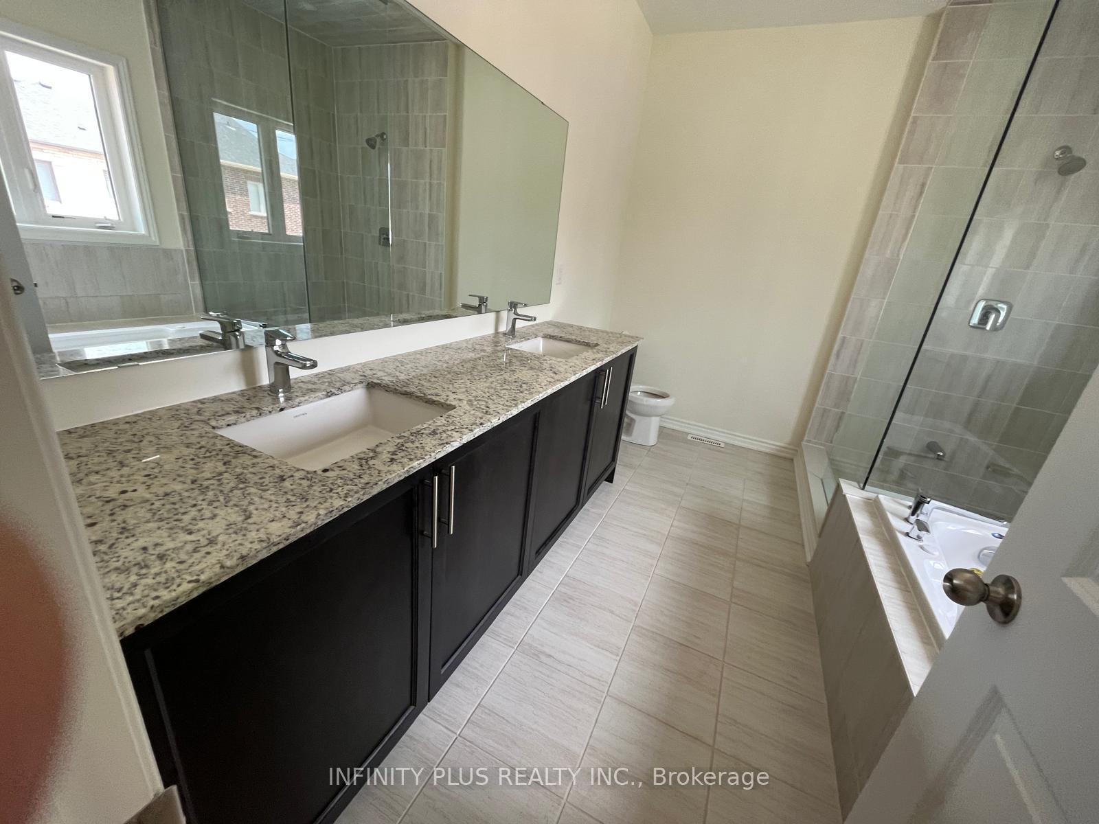 Photo 15 of Unit Upper, 16 Eastman Drive, Brampton, Credit Valley — HOMEH