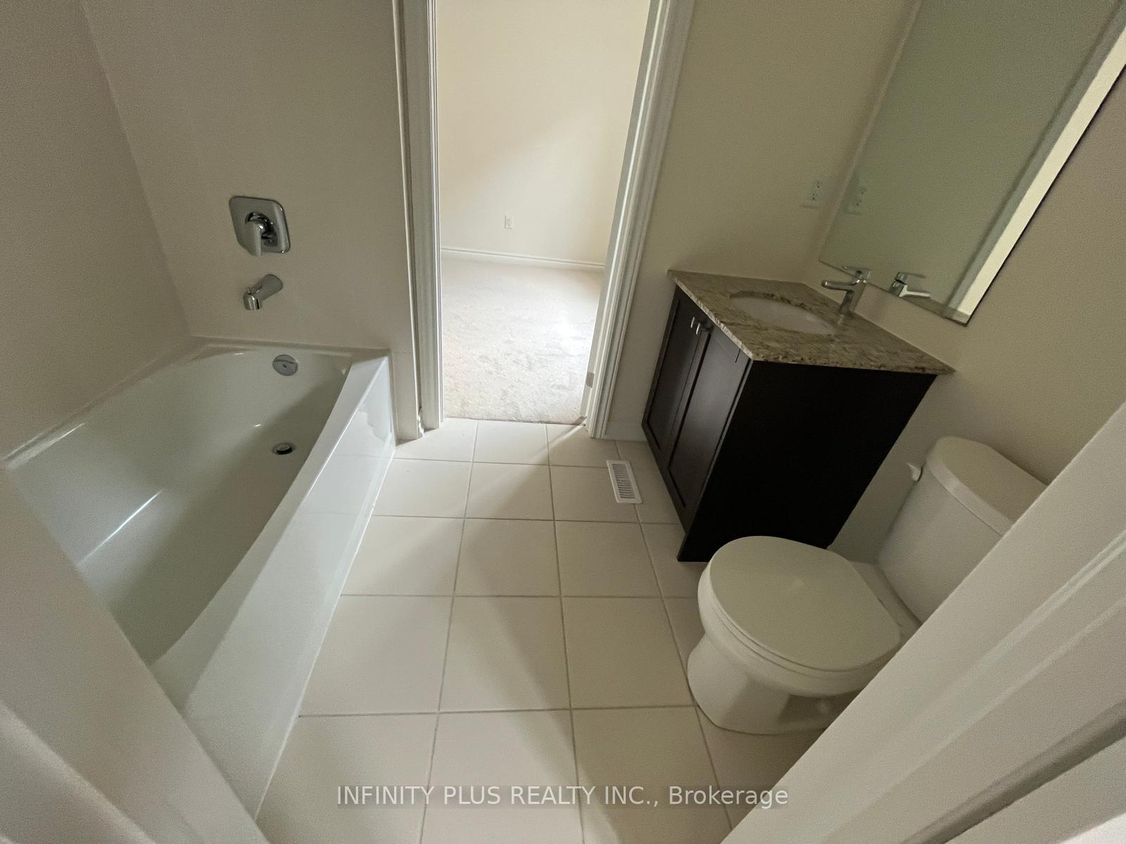 Photo 20 of Unit Upper, 16 Eastman Drive, Brampton, Credit Valley — HOMEH