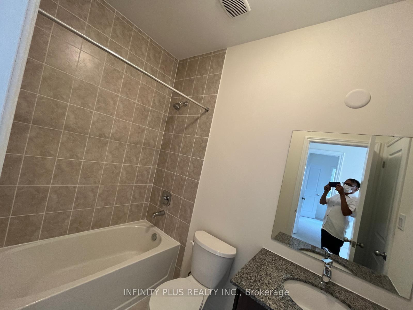 Photo 5 of Unit Upper, 16 Eastman Drive, Brampton, Credit Valley — HOMEH