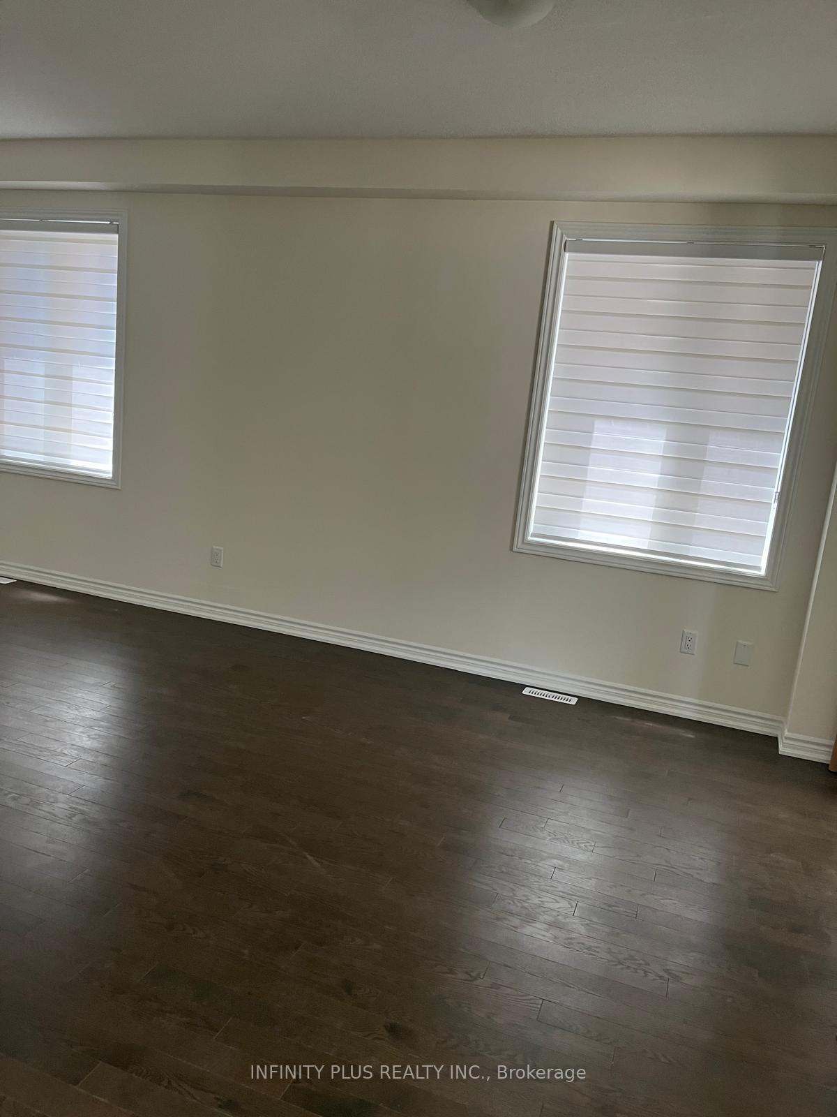 Photo 17 of Unit Upper, 16 Eastman Drive, Brampton, Credit Valley — HOMEH