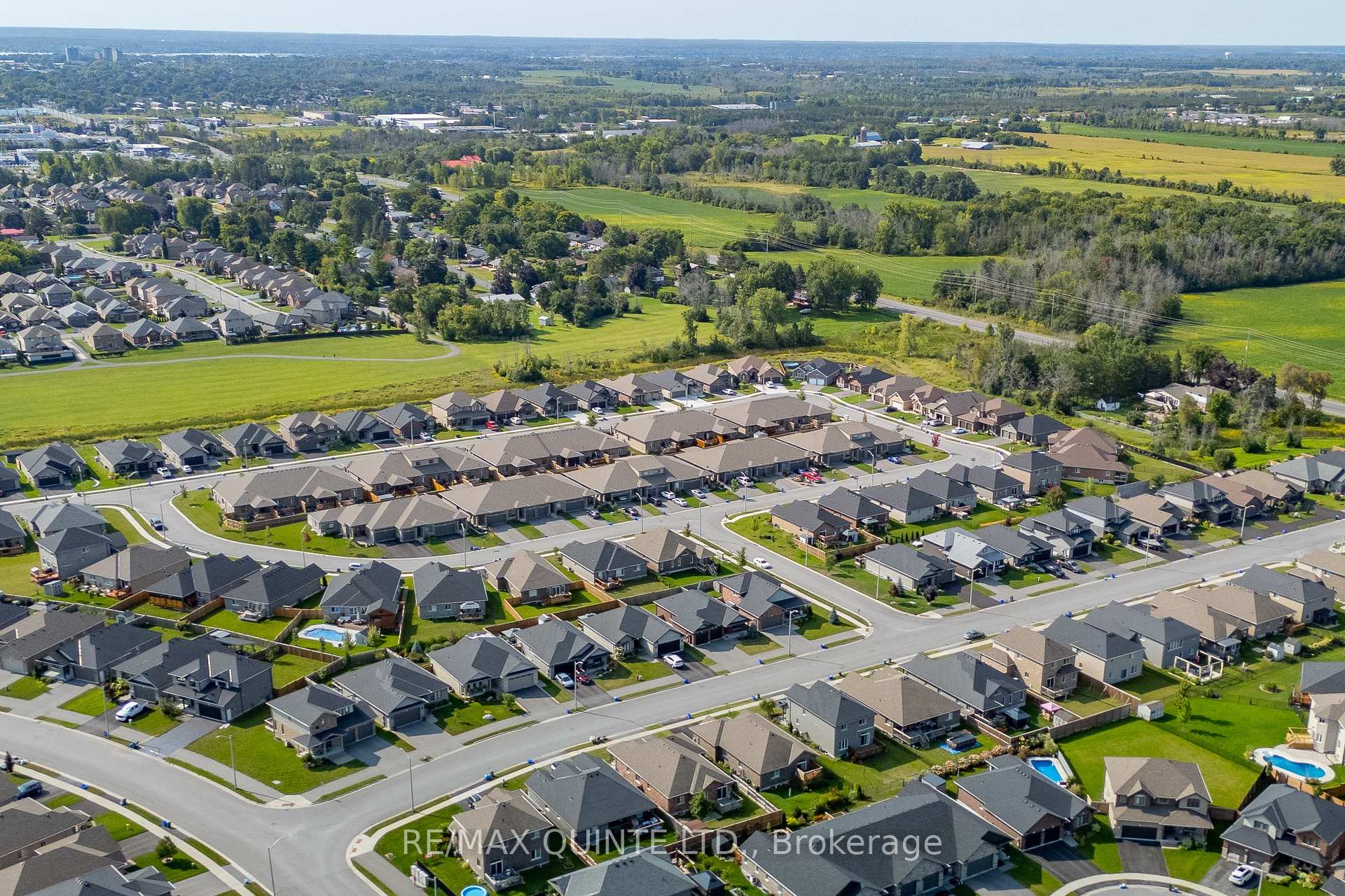 Photo 26 of 79 Covington Crescent, Belleville, Thurlow Ward — HOMEH