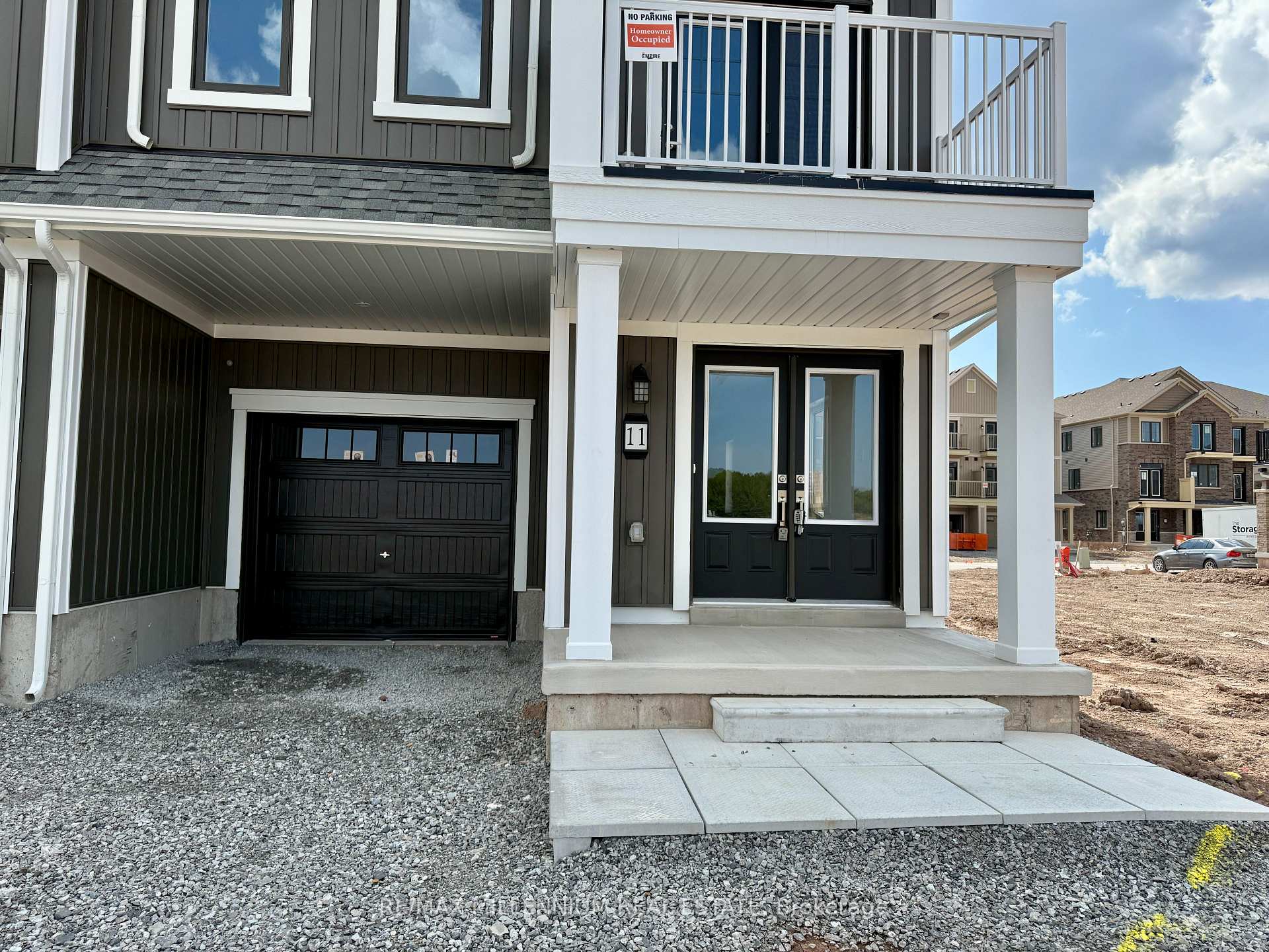Photo 25 of 11 Gunnel Road, Welland, Dain City — HOMEH