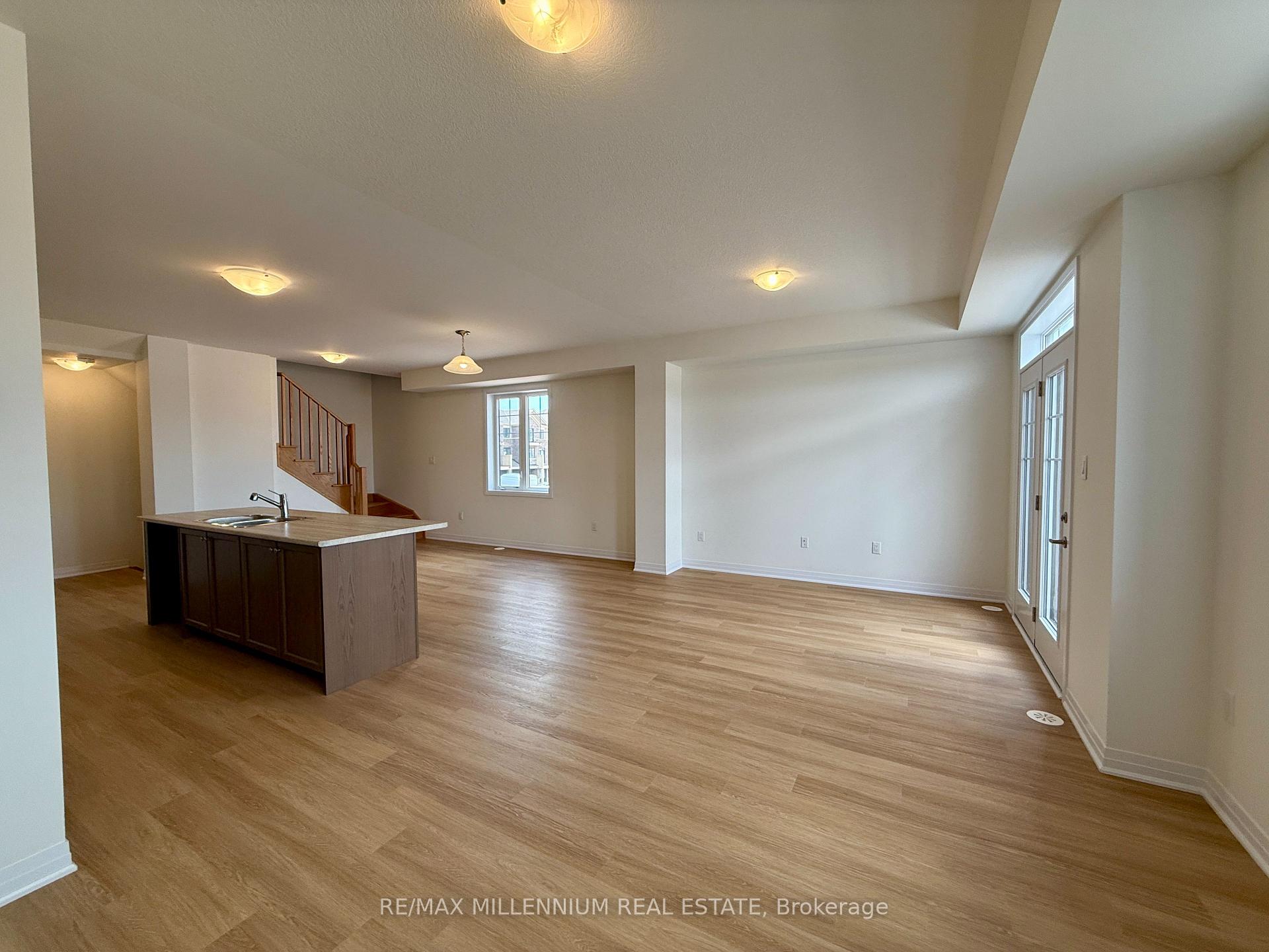 Photo 19 of 11 Gunnel Road, Welland, Dain City — HOMEH