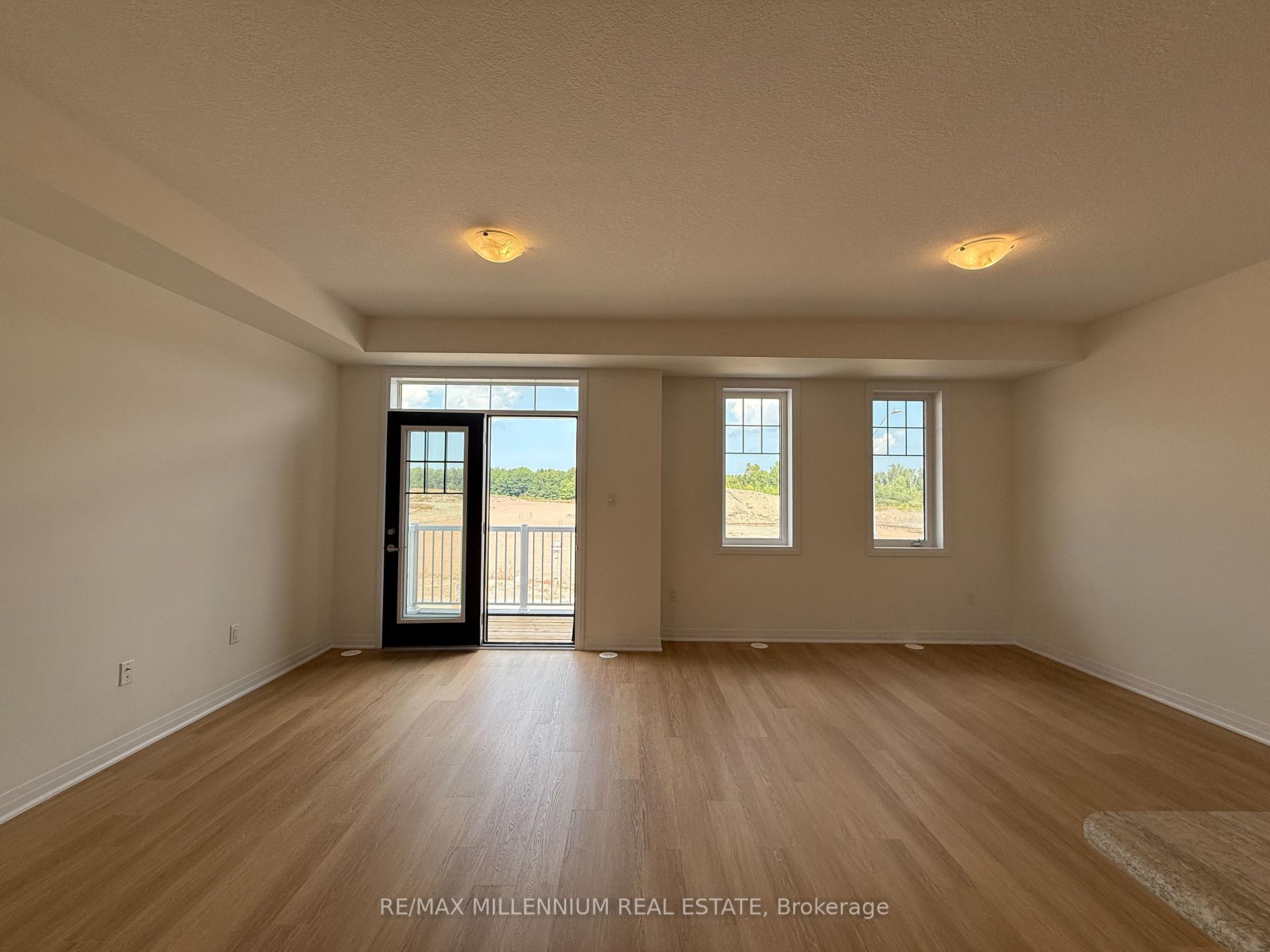 Photo 10 of 11 Gunnel Road, Welland, Dain City — HOMEH