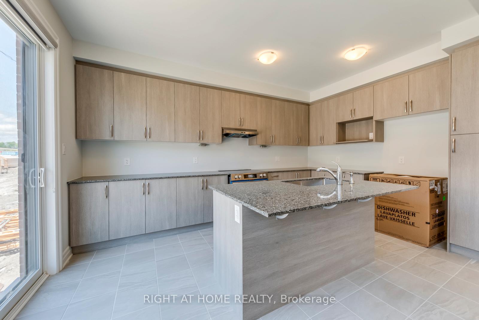 Photo 8 of 3258 Brigadier Avenue, Pickering, Rural Pickering — HOMEH