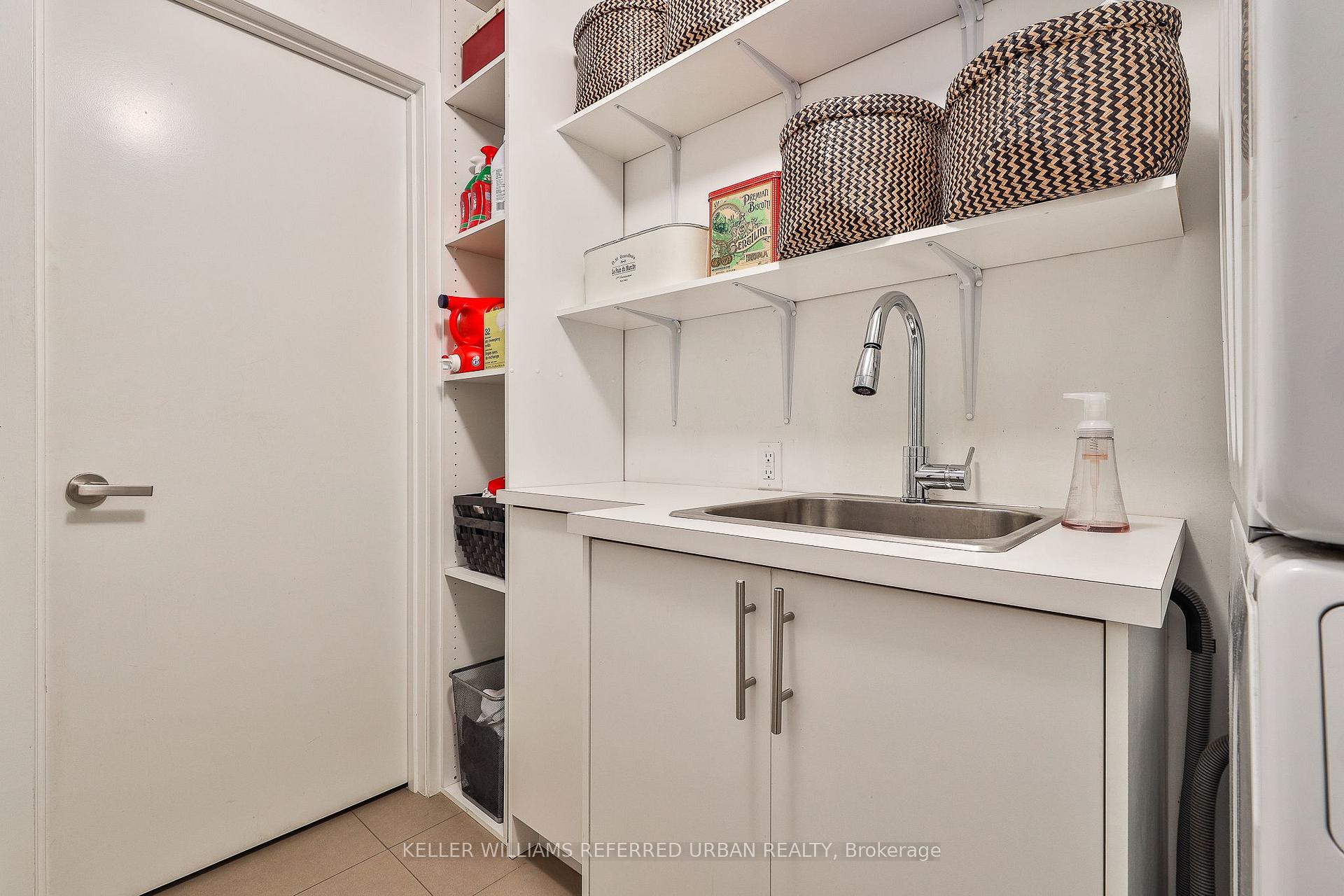 Photo 4 of 267 Roxton Road, Toronto, Palmerston-Little Italy — HOMEH