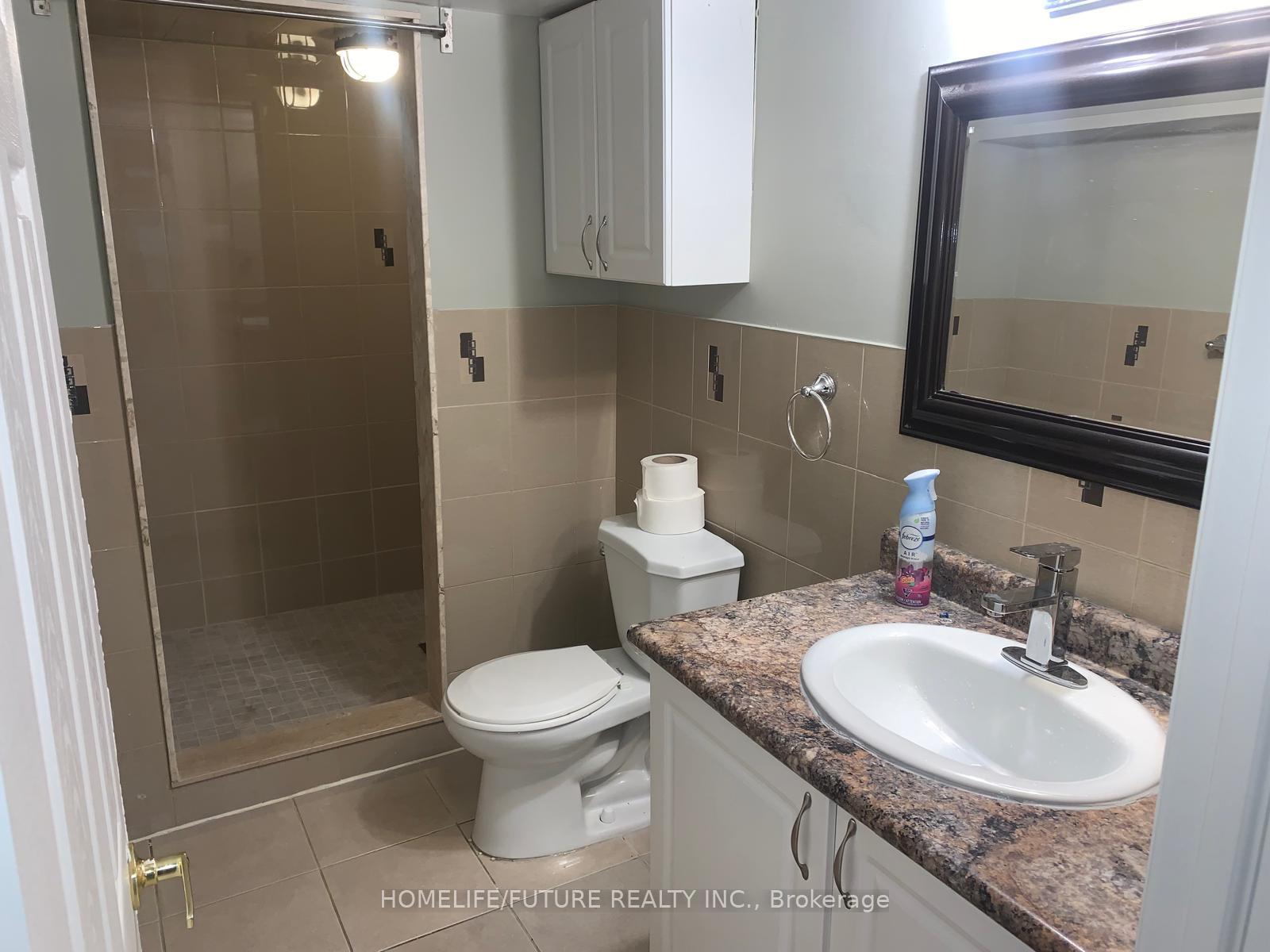 Photo 3 of Unit Bsmt, 8 Daleridge Crescent, Brampton, Bram East — HOMEH
