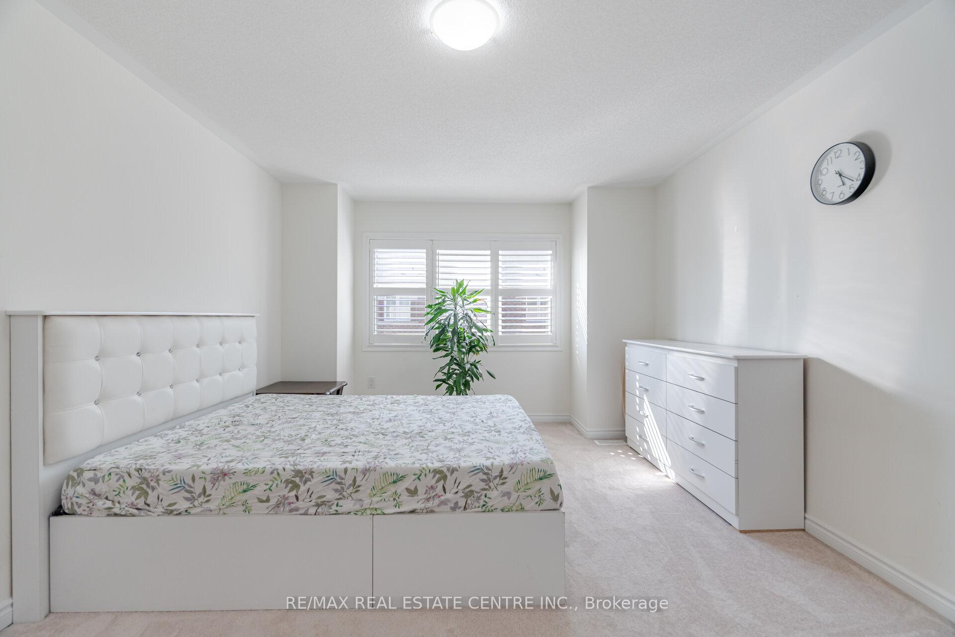 Photo 11 of Unit 28, 975 Whitlock Avenue, Milton, Cobban — HOMEH