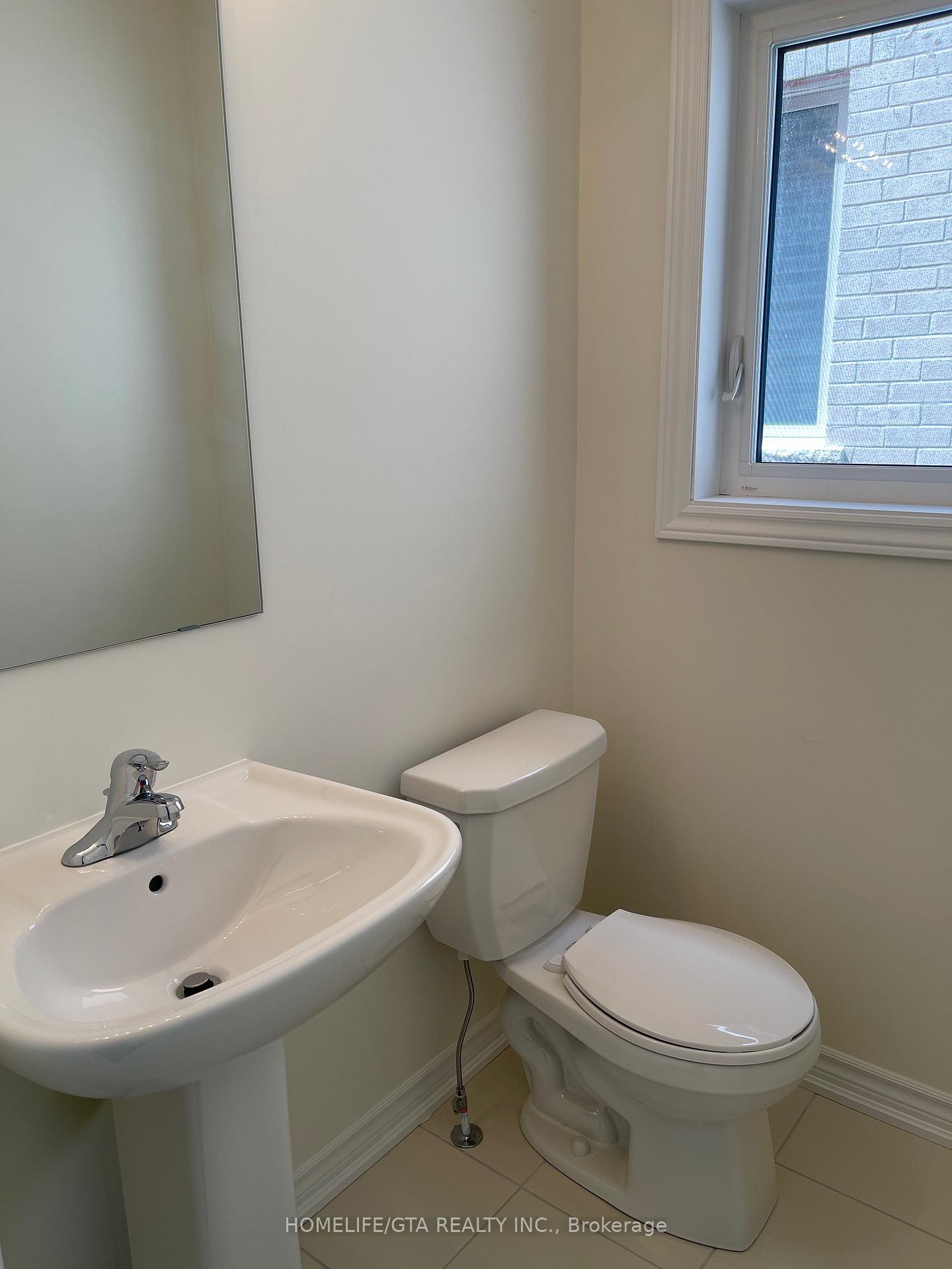 Photo 6 of 2628 Apricot Lane, Pickering, Rural Pickering — HOMEH