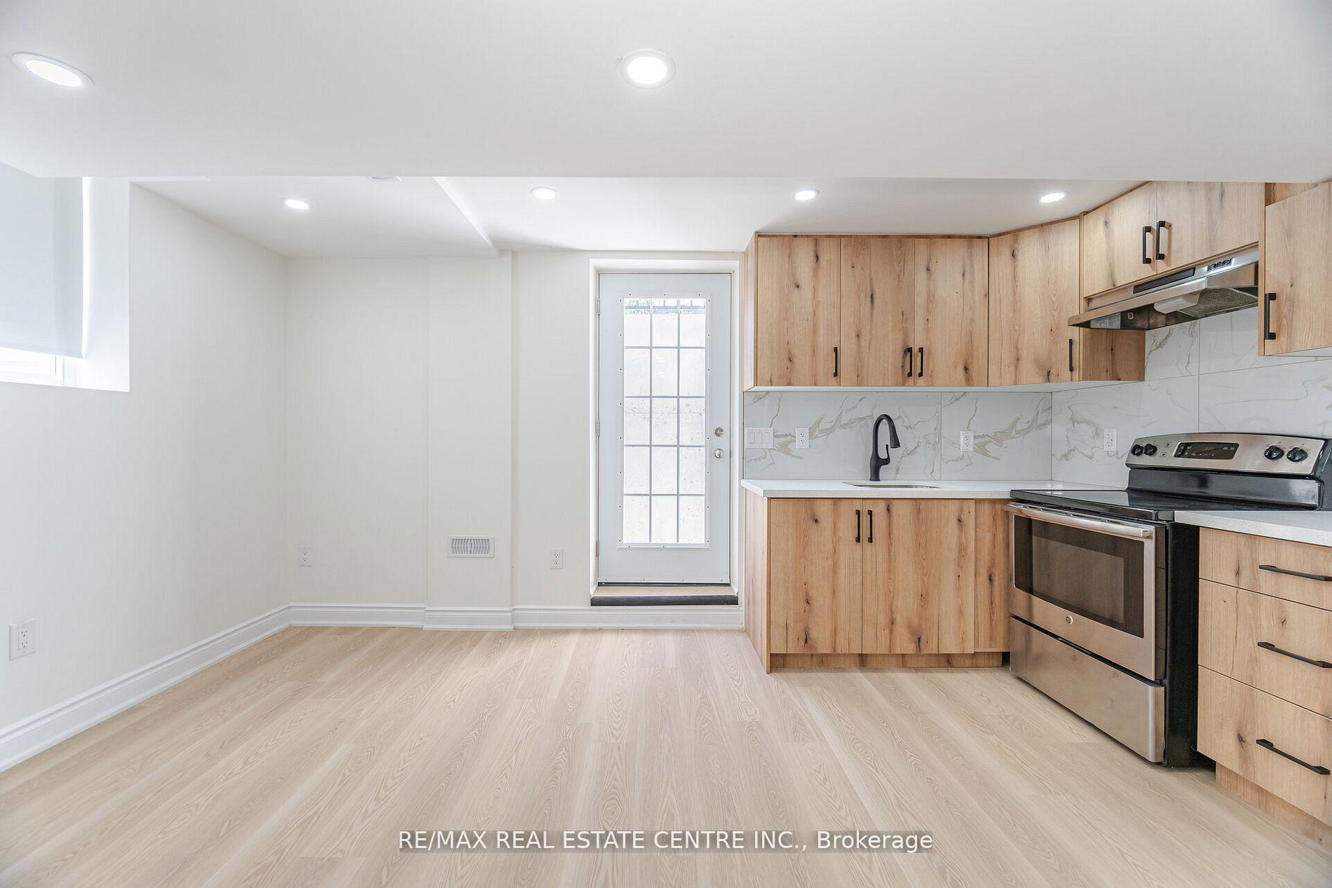 Photo 19 of Unit Lower, 351 Greenless Circle, Milton, Clarke — HOMEH