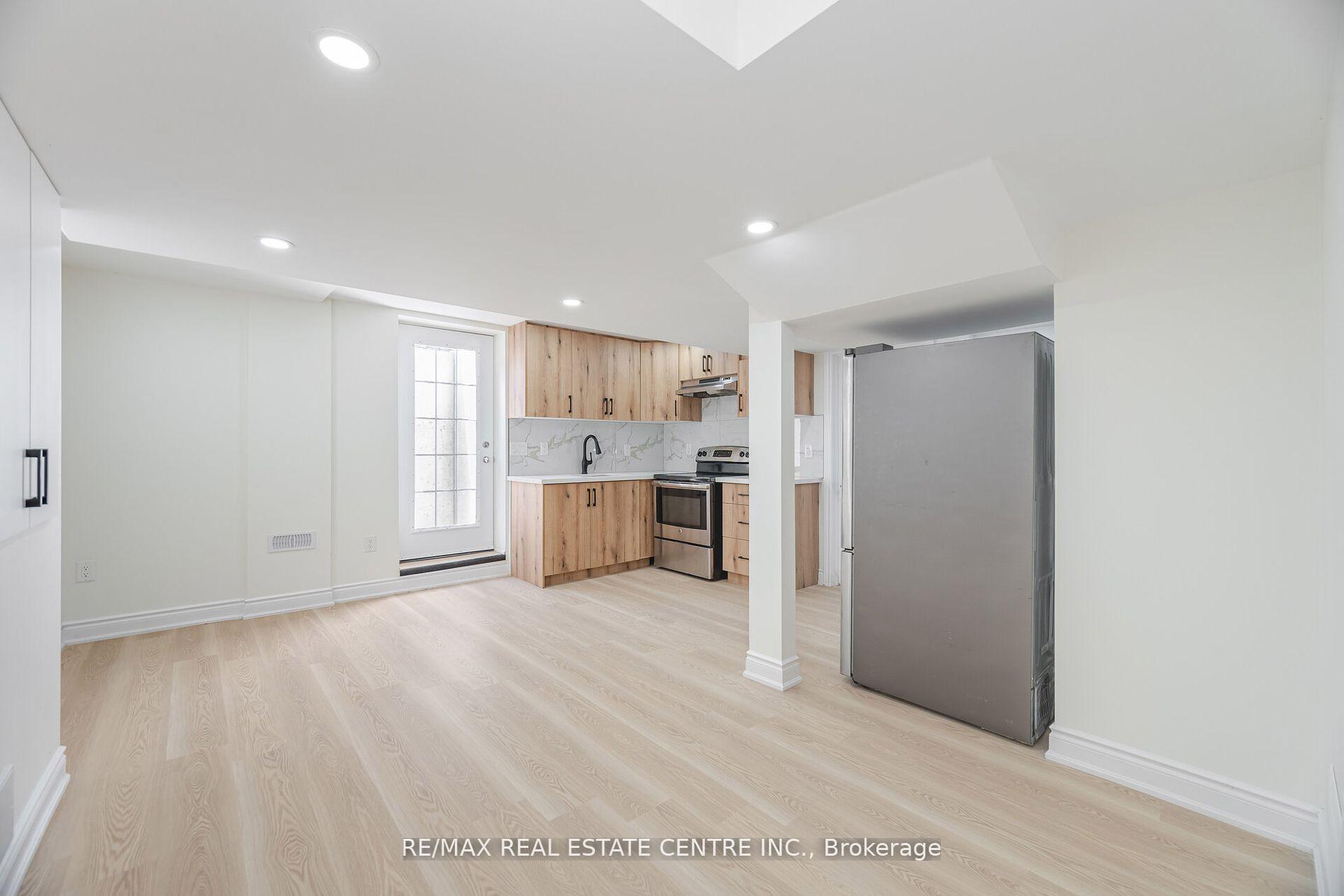 Photo 12 of Unit Lower, 351 Greenless Circle, Milton, Clarke — HOMEH