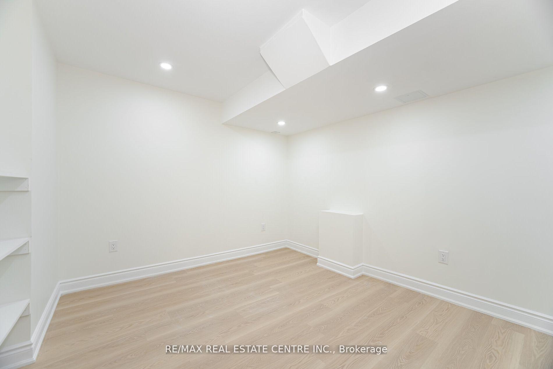 Photo 24 of Unit Lower, 351 Greenless Circle, Milton, Clarke — HOMEH