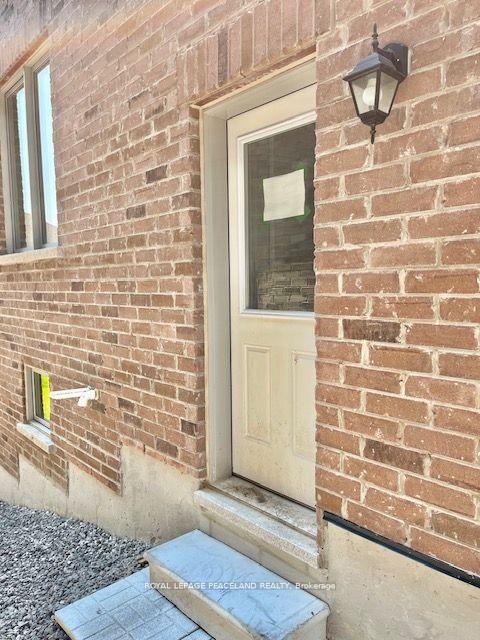 Photo 22 of 49 Sikura Circle, Aurora, Rural Aurora — HOMEH